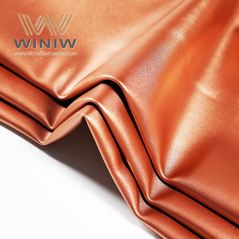This microfiber leather combines the elegance of traditional leatherette with the robust tear strength essential for zippered pouch construction