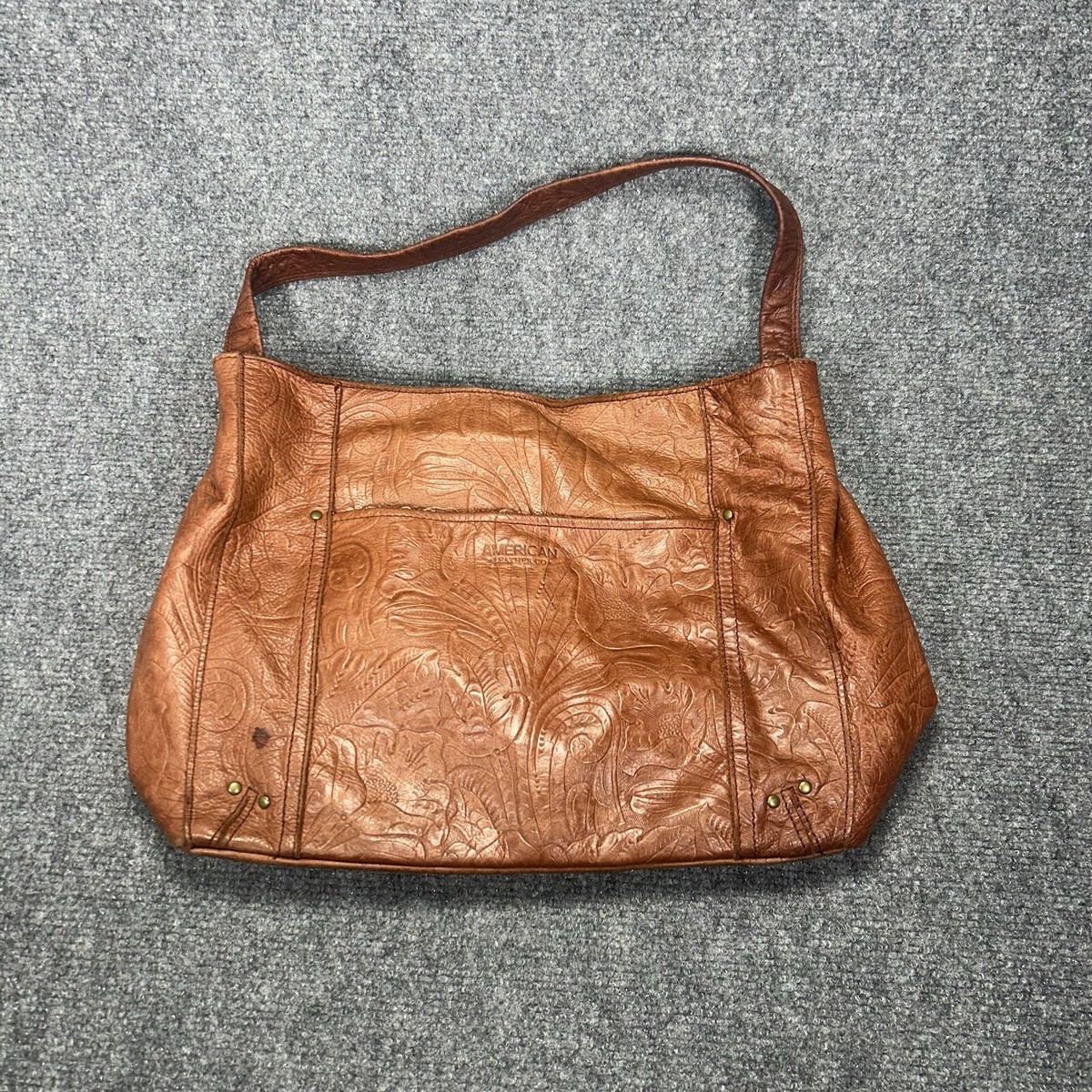 An application scenario or product detail of american leather company purses - Image 2