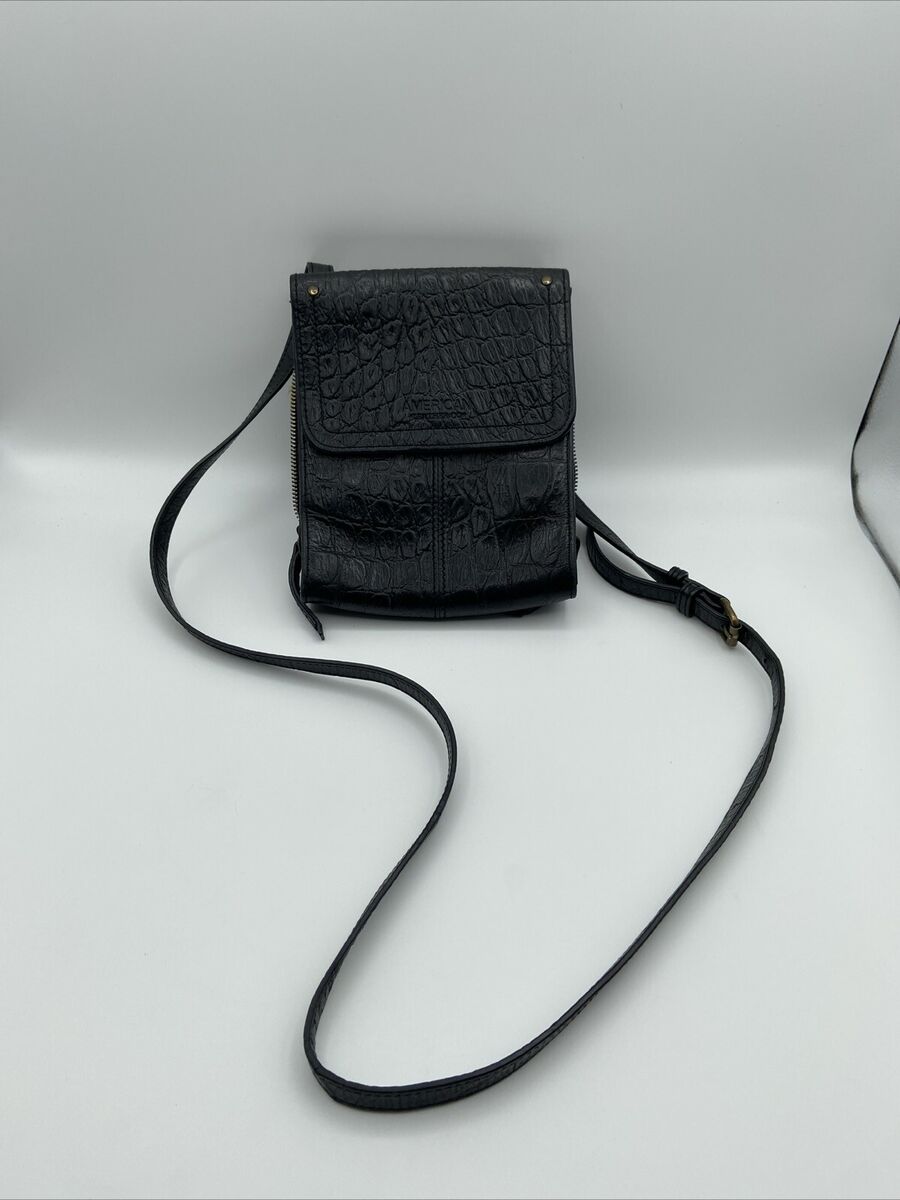 Featured image for the american leather company purses guide