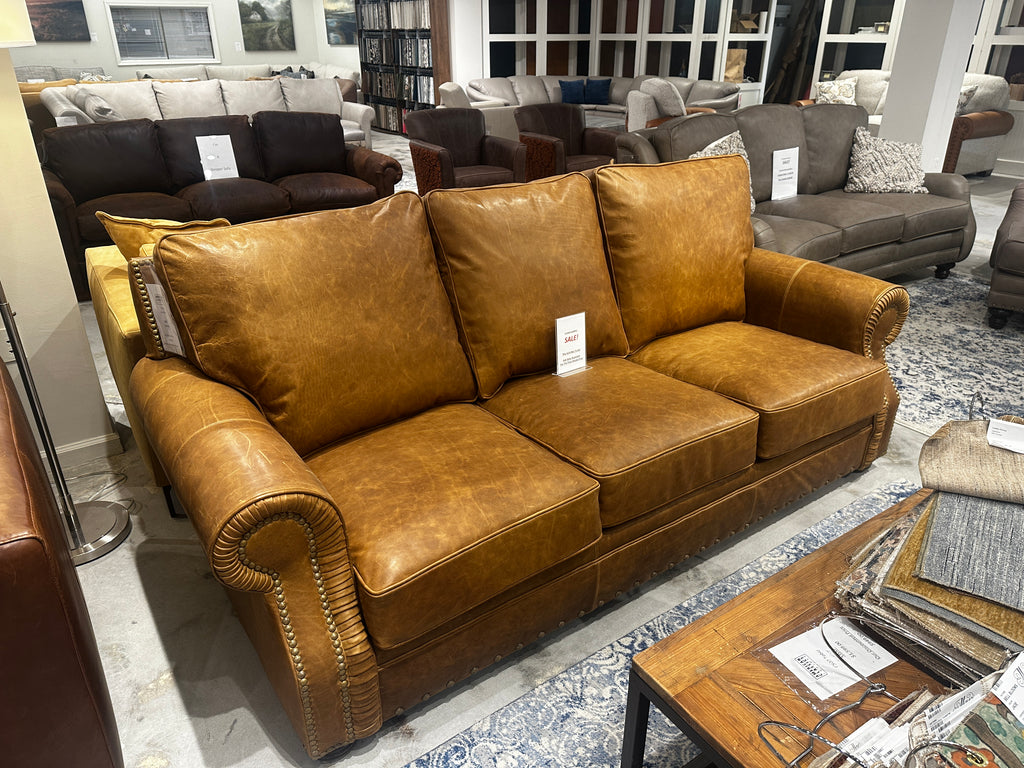 An application scenario or product detail of american leather factory outlet - Image 13