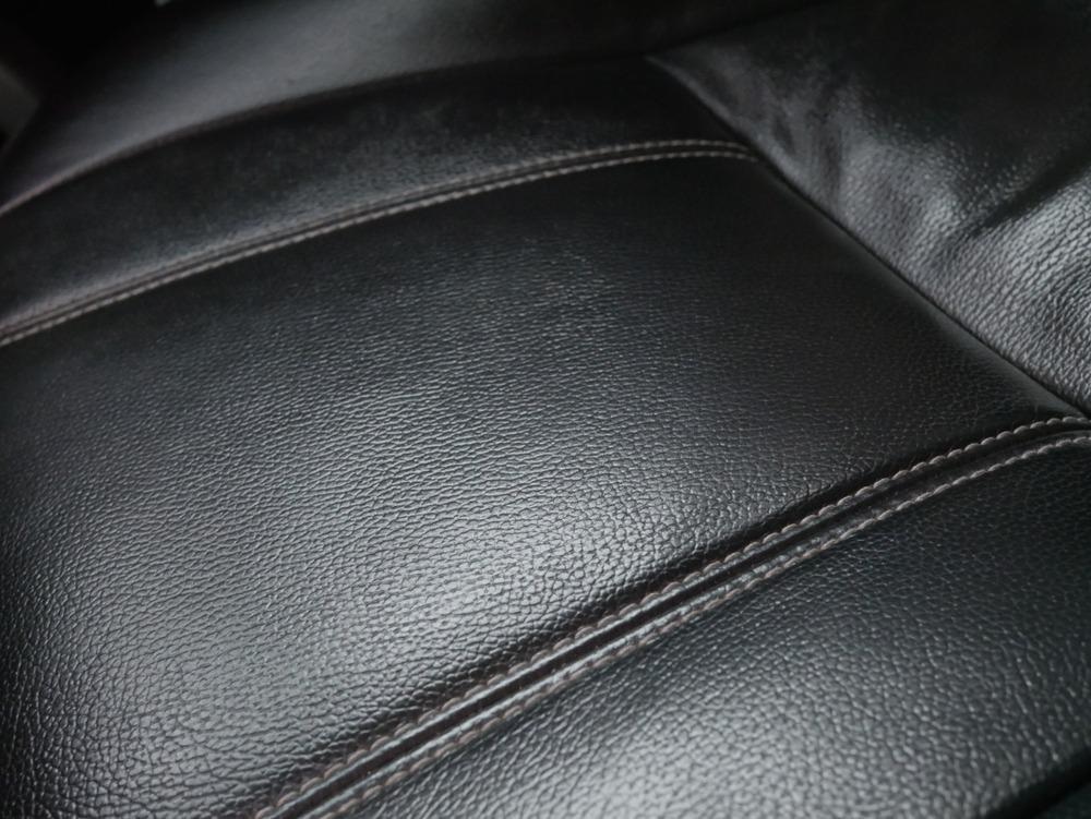 An application scenario or product detail of automotive seat leather - Image 7