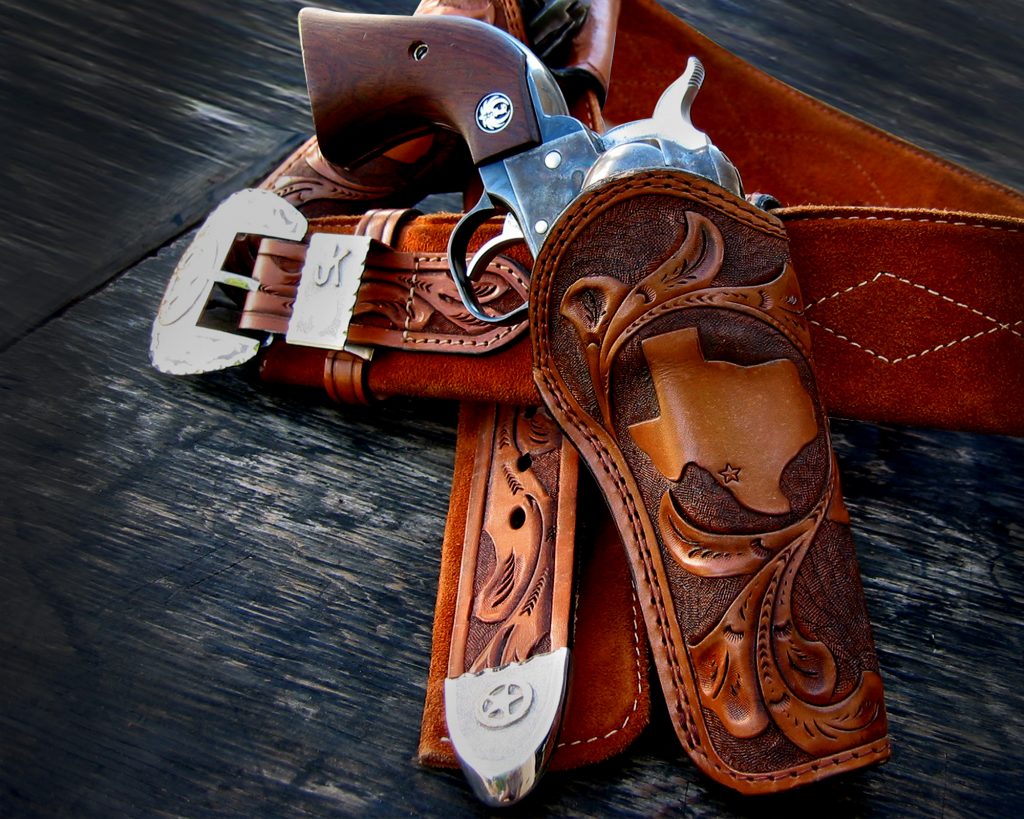 An application scenario or product detail of best custom leather holster makers - Image 9
