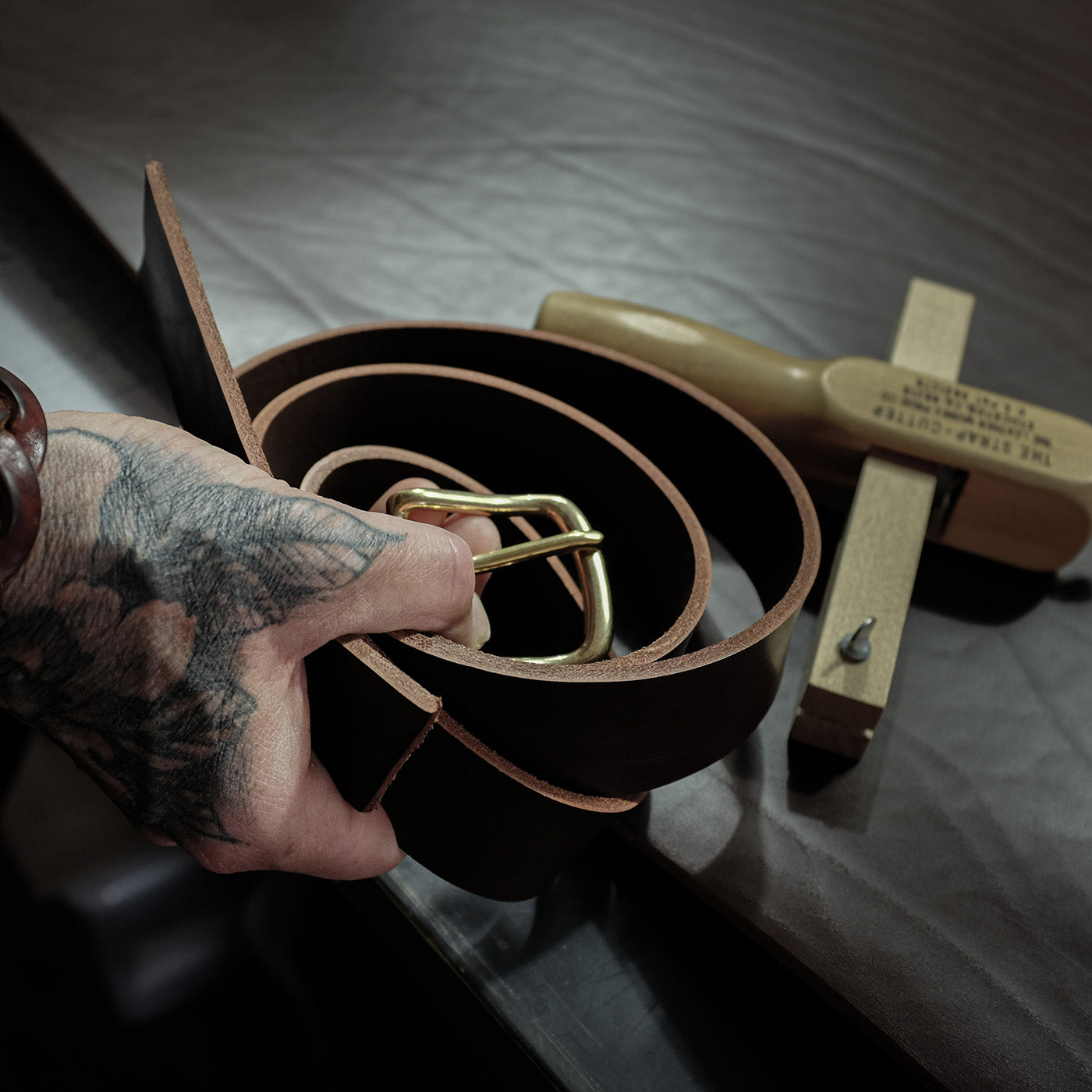 An application scenario or product detail of best leather for belts - Image 17