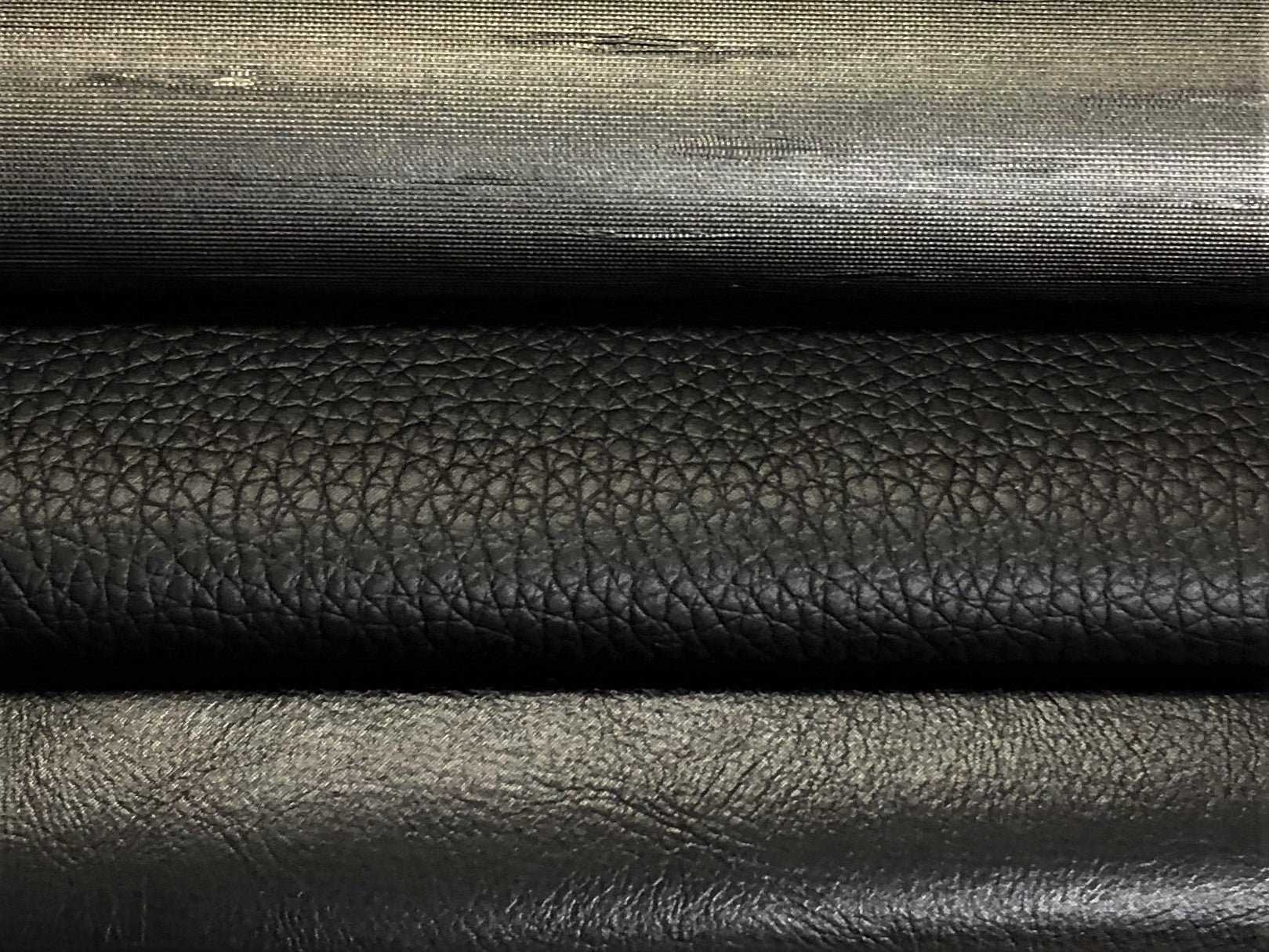 An application scenario or product detail of black leather upholstery fabric - Image 16