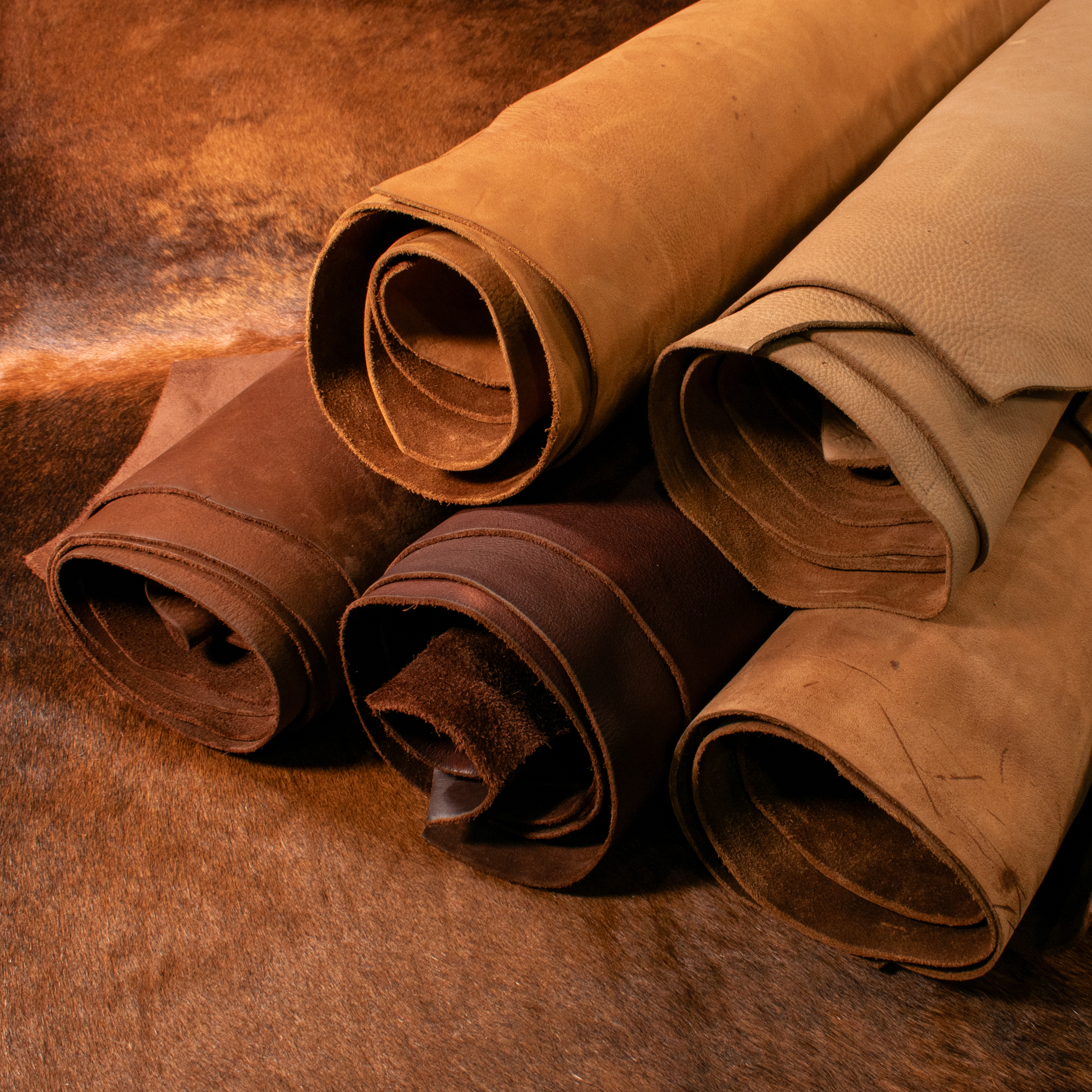 An application scenario or product detail of bulk leather hides - Image 14