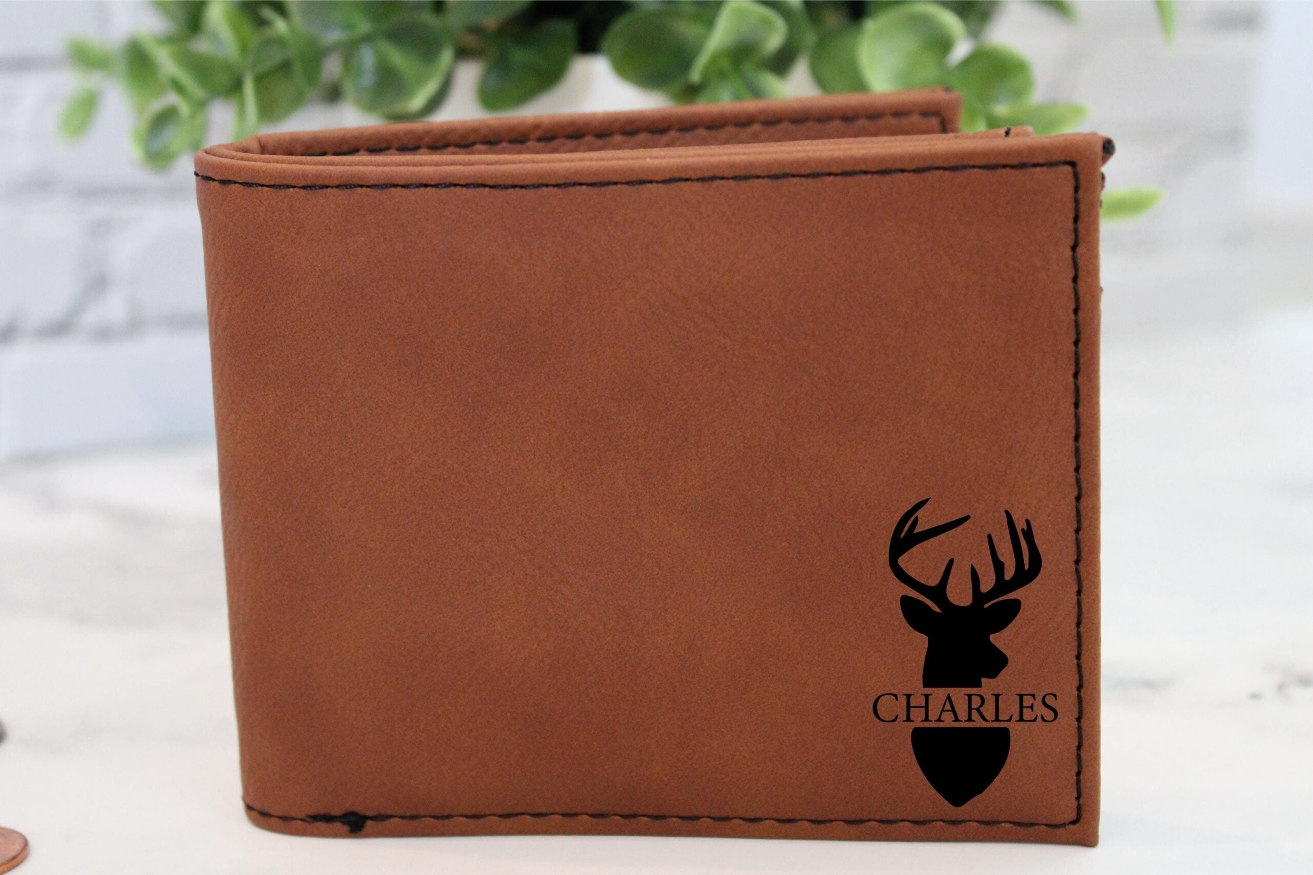 An application scenario or product detail of bulk leather wallets - Image 15