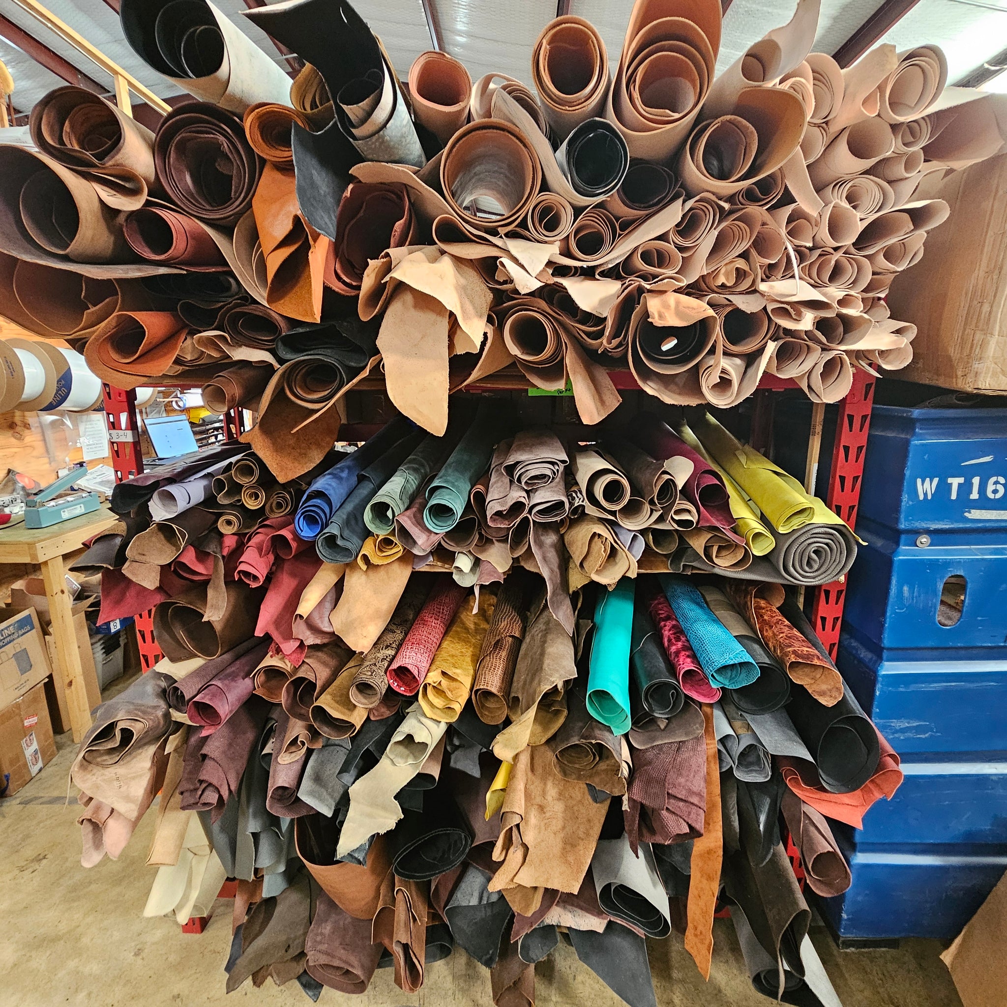 An application scenario or product detail of buying leather in bulk - Image 10