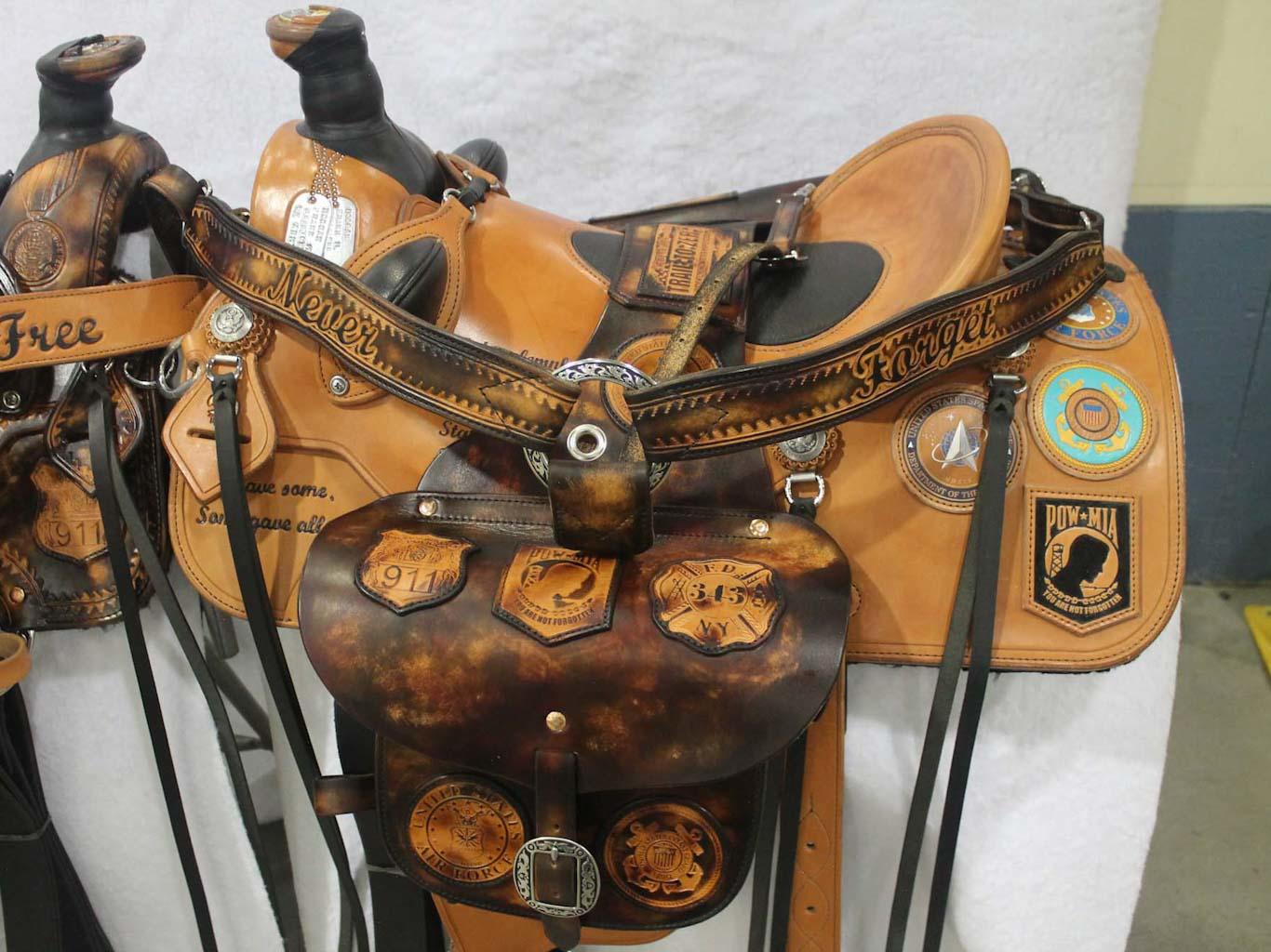 An application scenario or product detail of colorado leather company - Image 4