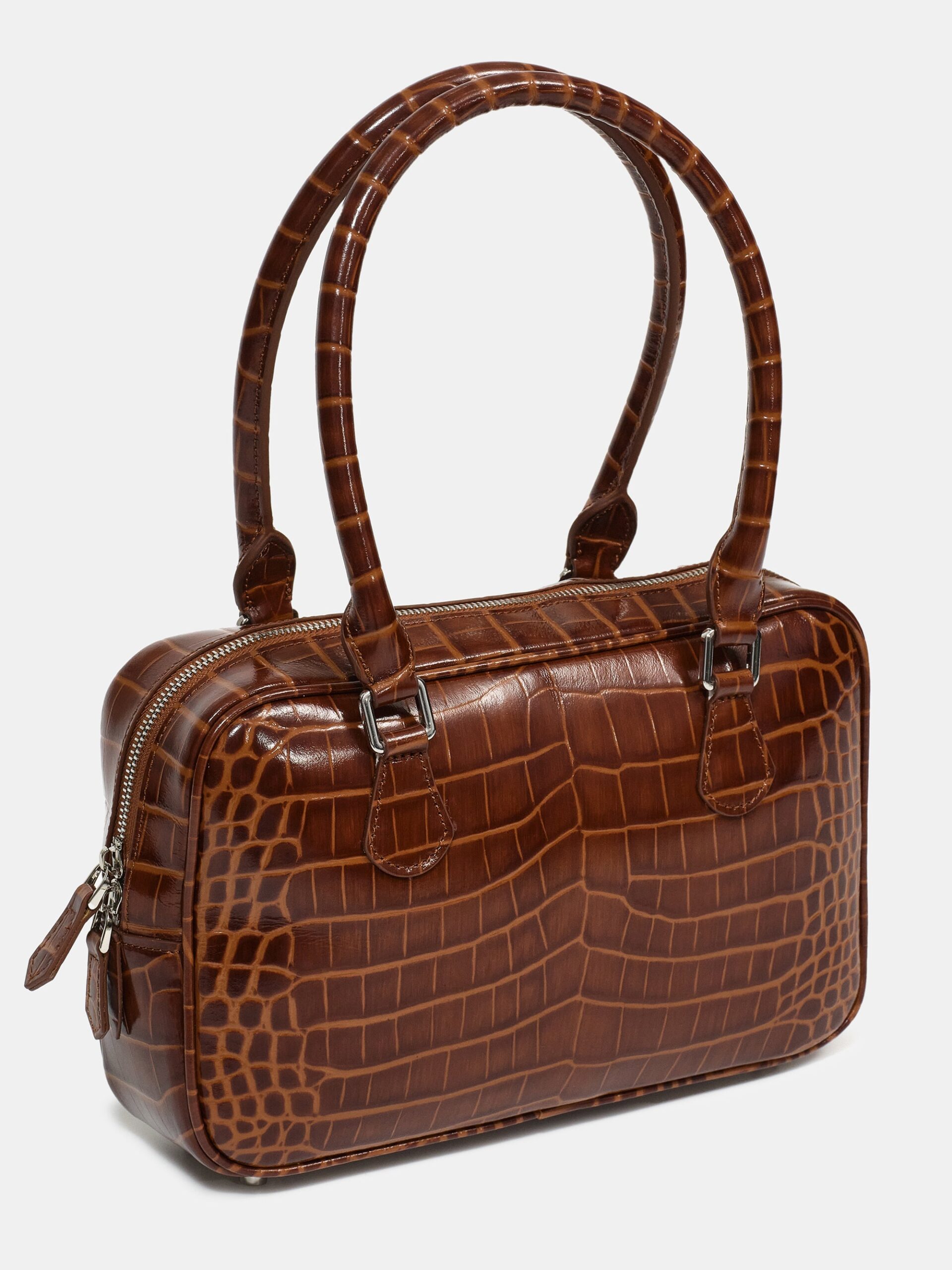 An application scenario or product detail of custom embossed leather bag - Image 5