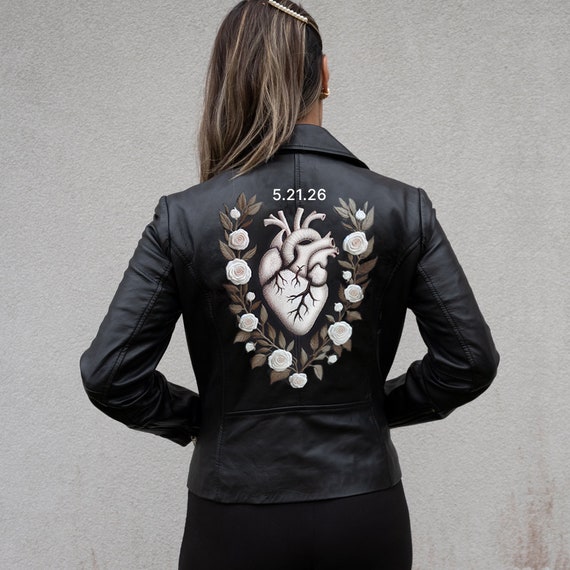 An application scenario or product detail of custom embroidered leather jackets - Image 13