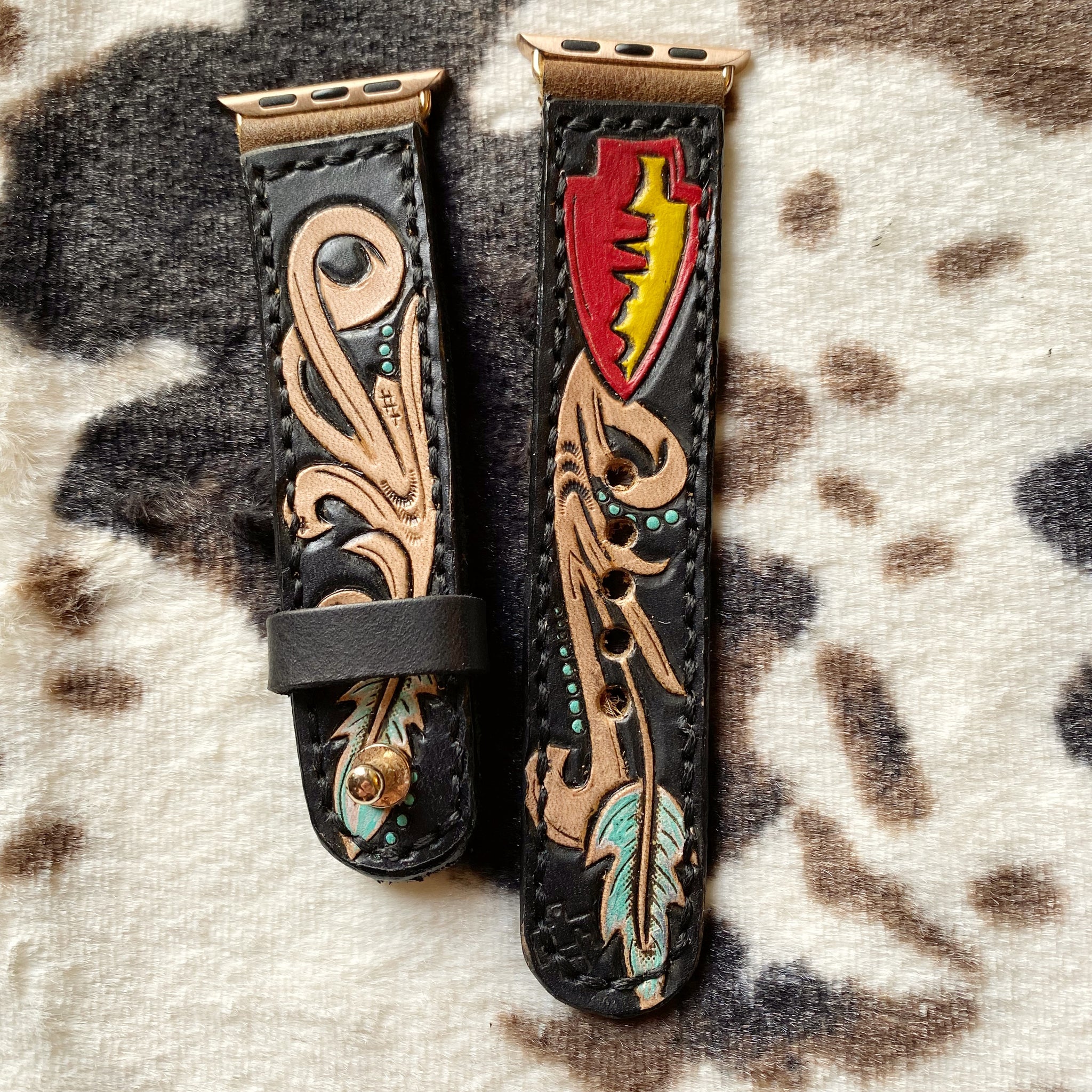 An application scenario or product detail of custom leather apple watch bands - Image 17