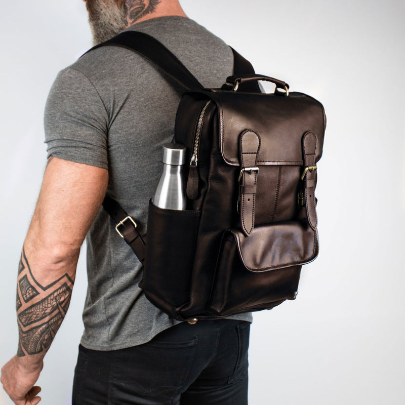 An application scenario or product detail of custom leather backpack - Image 2