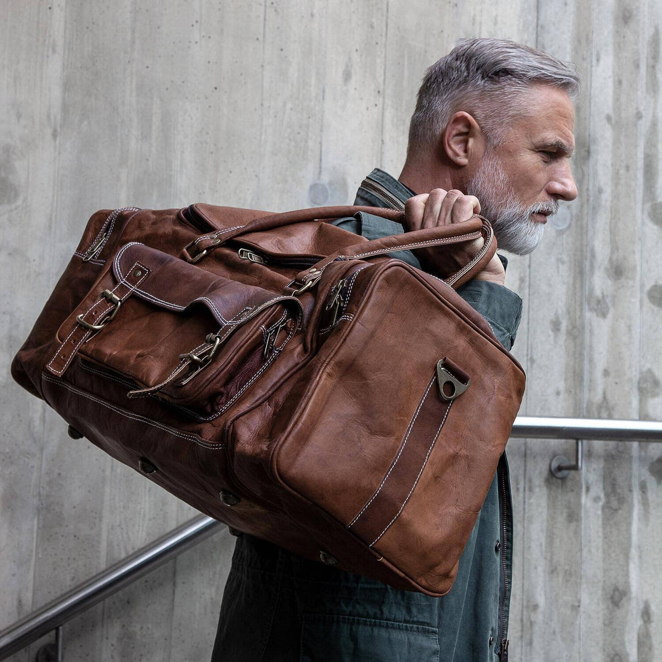 An application scenario or product detail of custom leather bags for men - Image 9