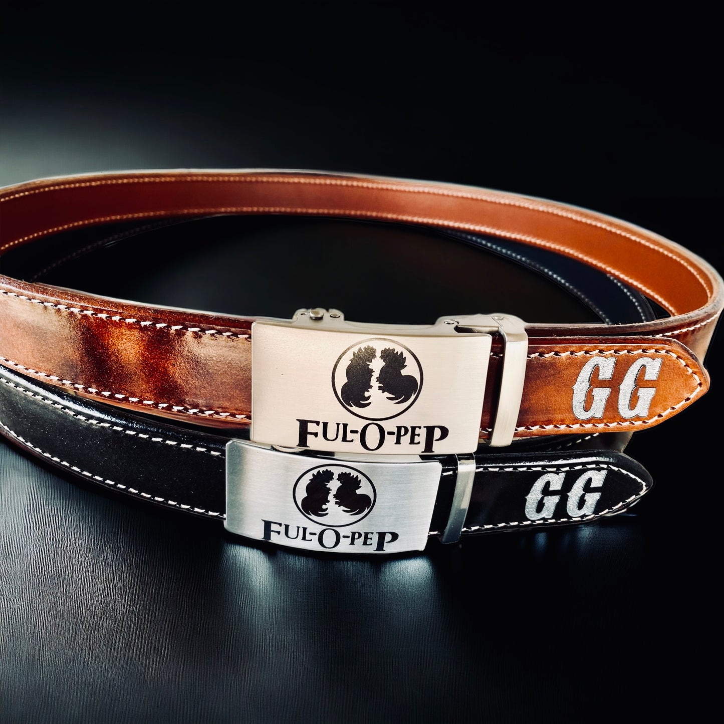 An application scenario or product detail of custom leather belts and buckles - Image 14