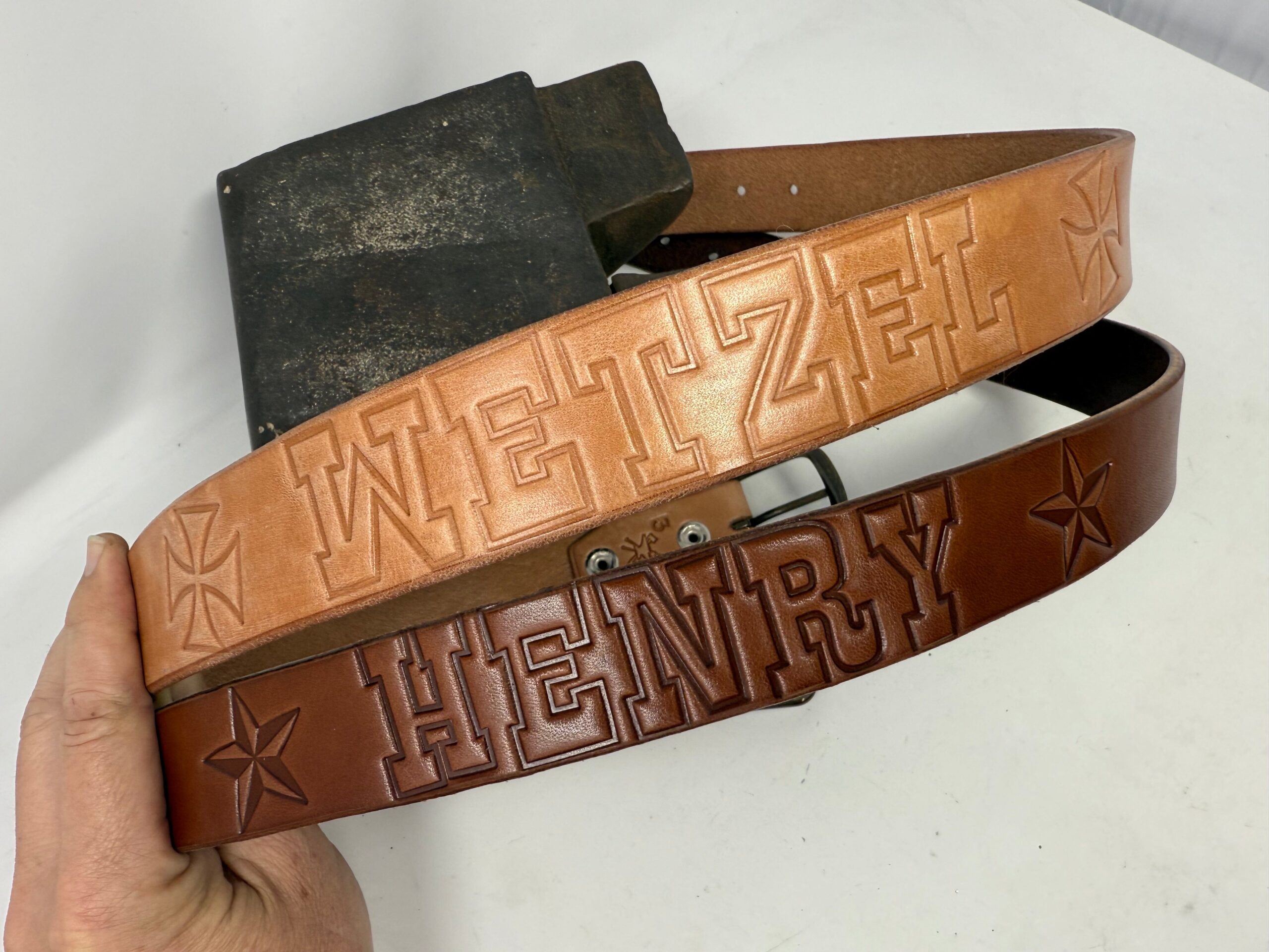 An application scenario or product detail of custom leather belts near me - Image 10