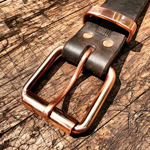 An application scenario or product detail of custom leather belts near me - Image 13