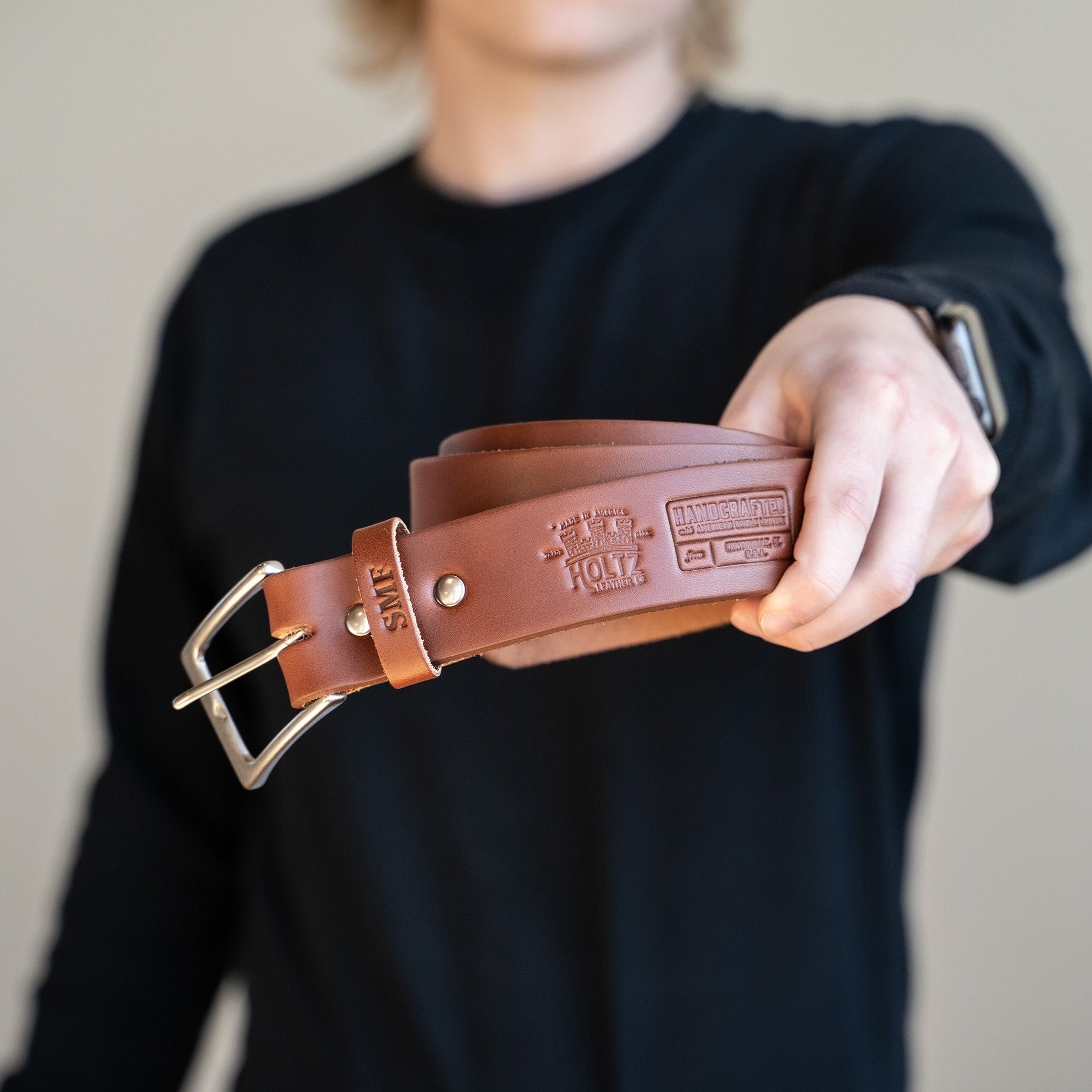 An application scenario or product detail of custom leather belts near me - Image 15