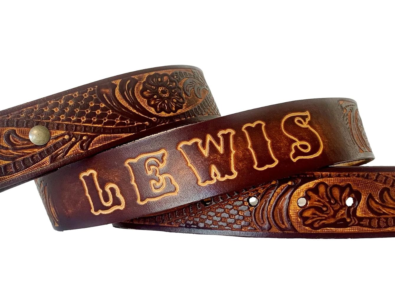 An application scenario or product detail of custom leather belts with name - Image 10