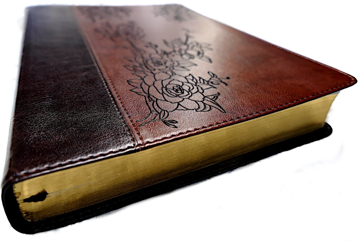 An application scenario or product detail of custom leather bibles - Image 17