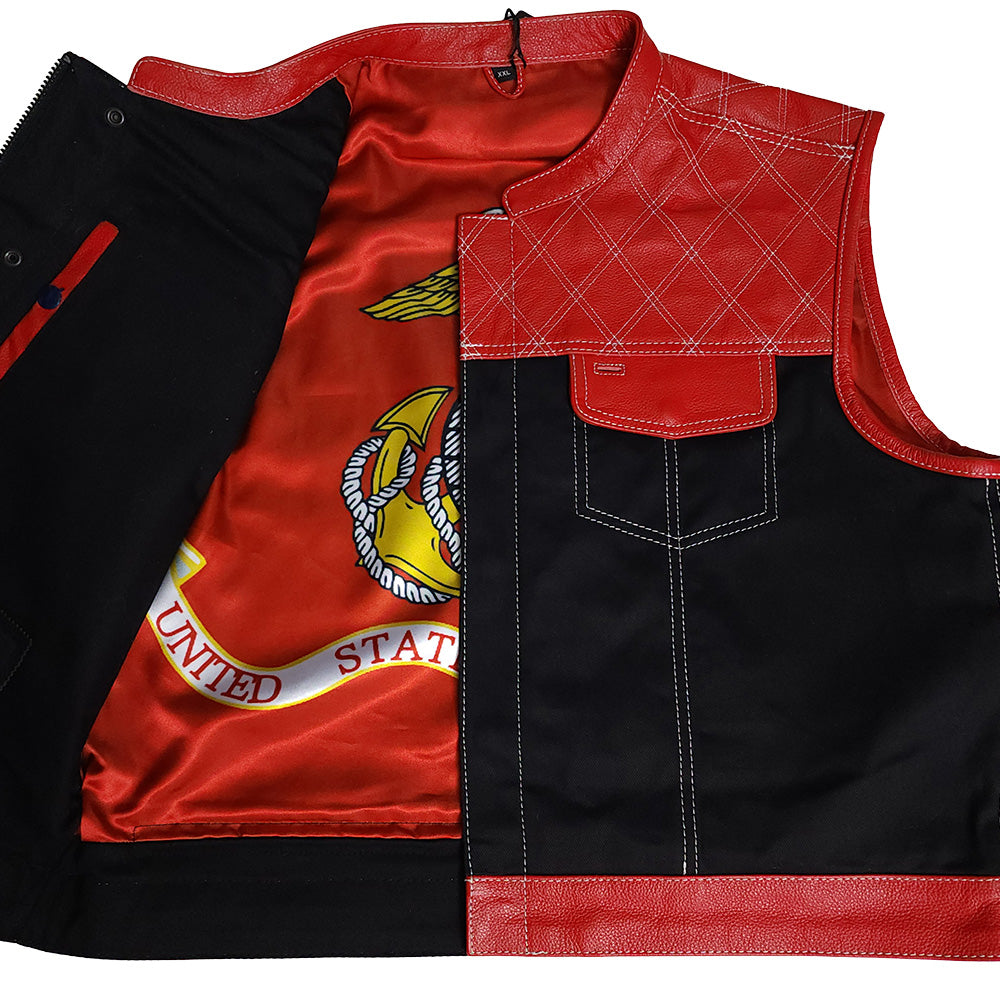 An application scenario or product detail of custom leather biker vest - Image 16