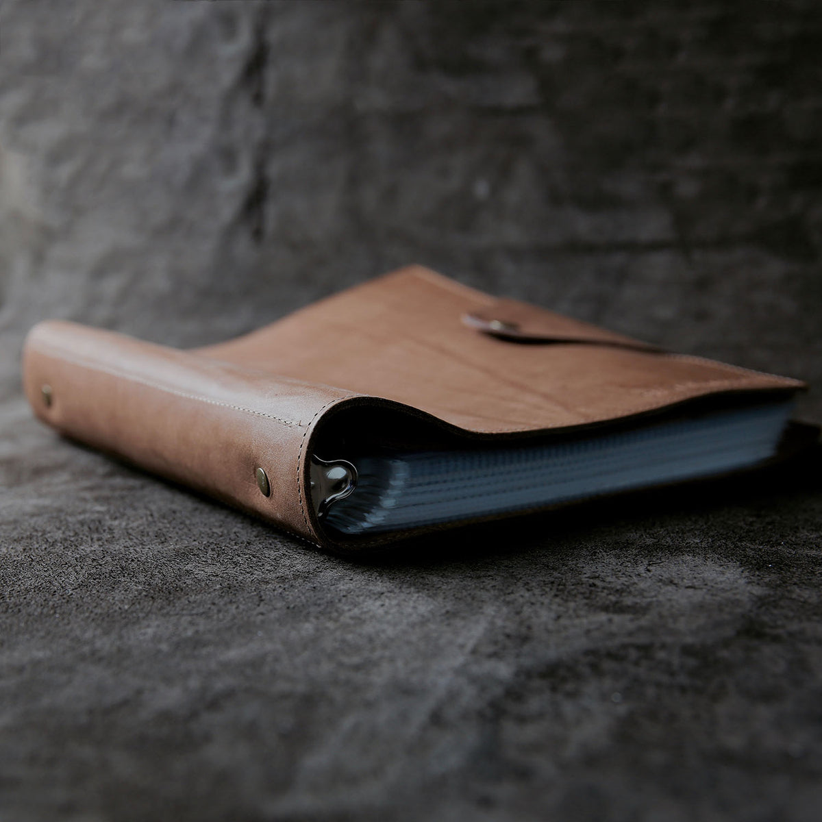 An application scenario or product detail of custom leather binder - Image 20