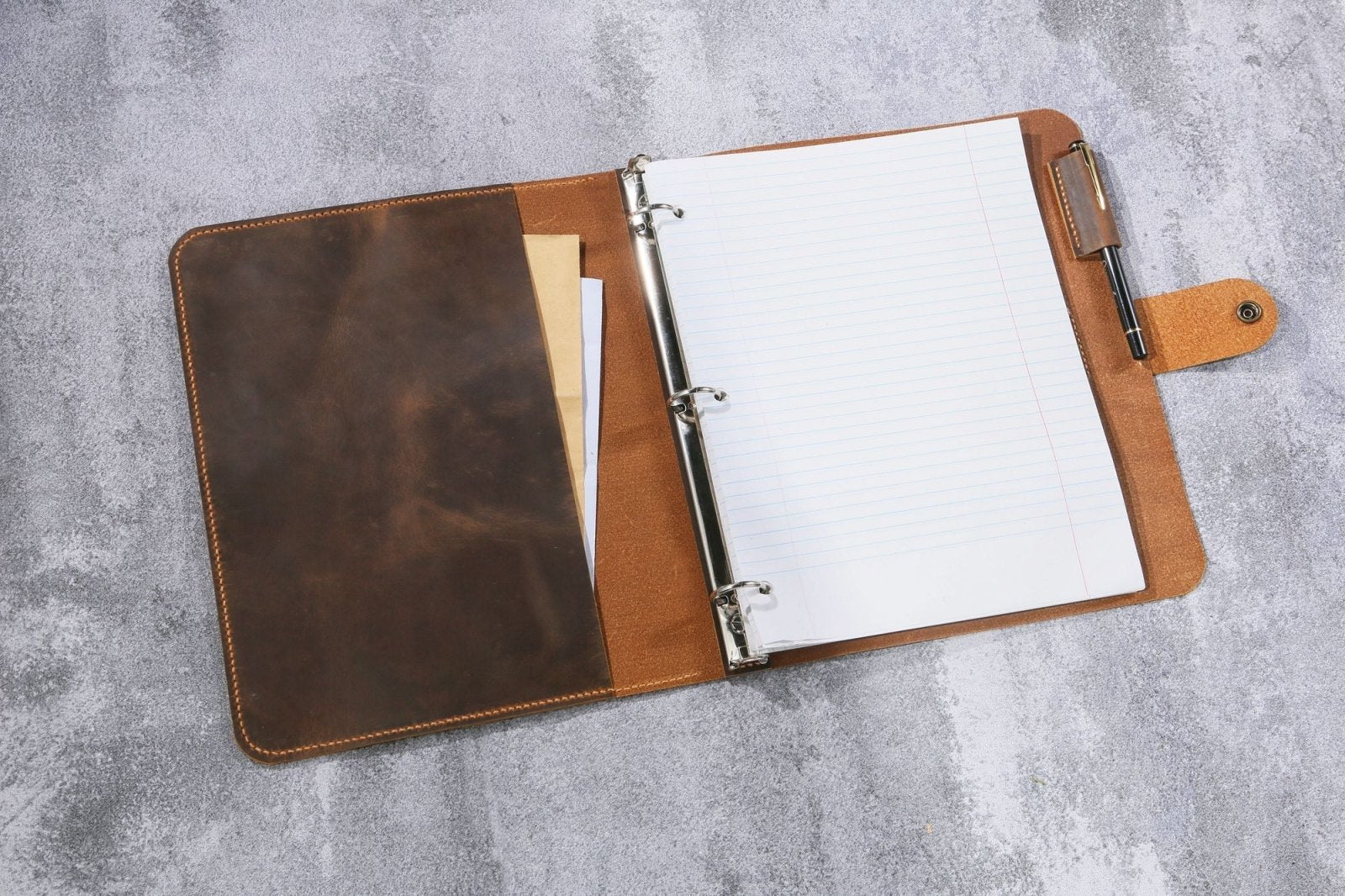 An application scenario or product detail of custom leather binders 3 ring - Image 6