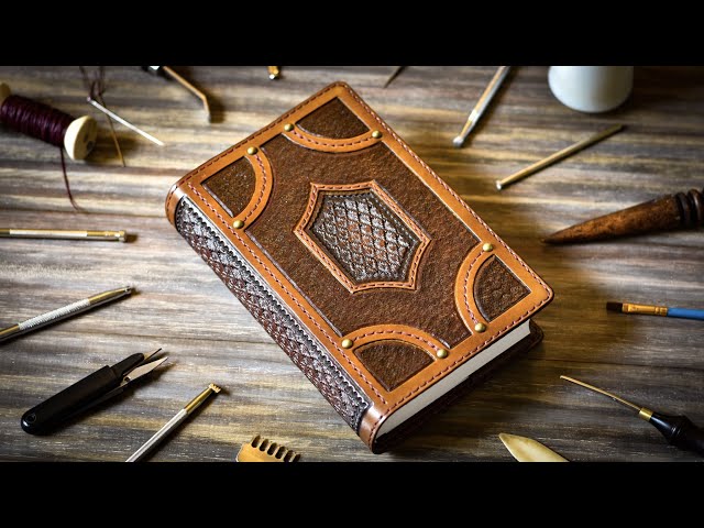 An application scenario or product detail of custom leather book cover - Image 6