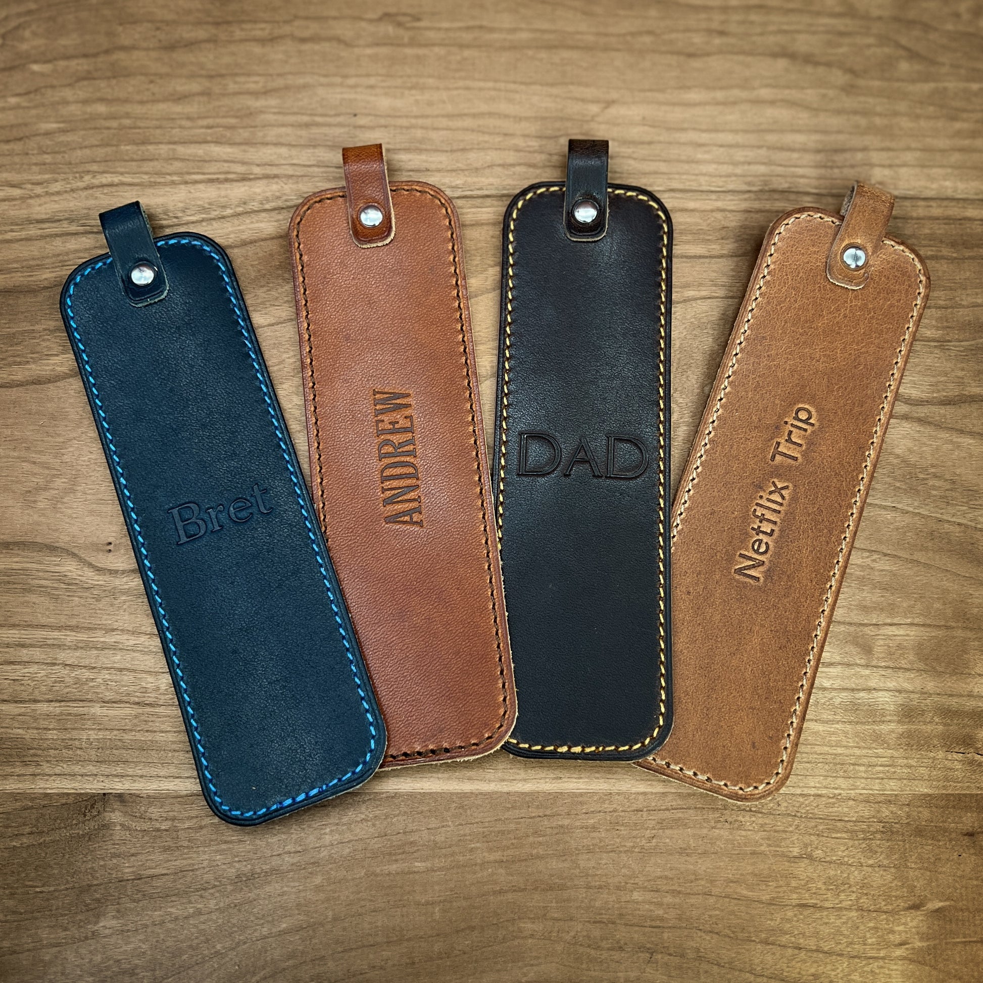 An application scenario or product detail of custom leather bookmarks - Image 4