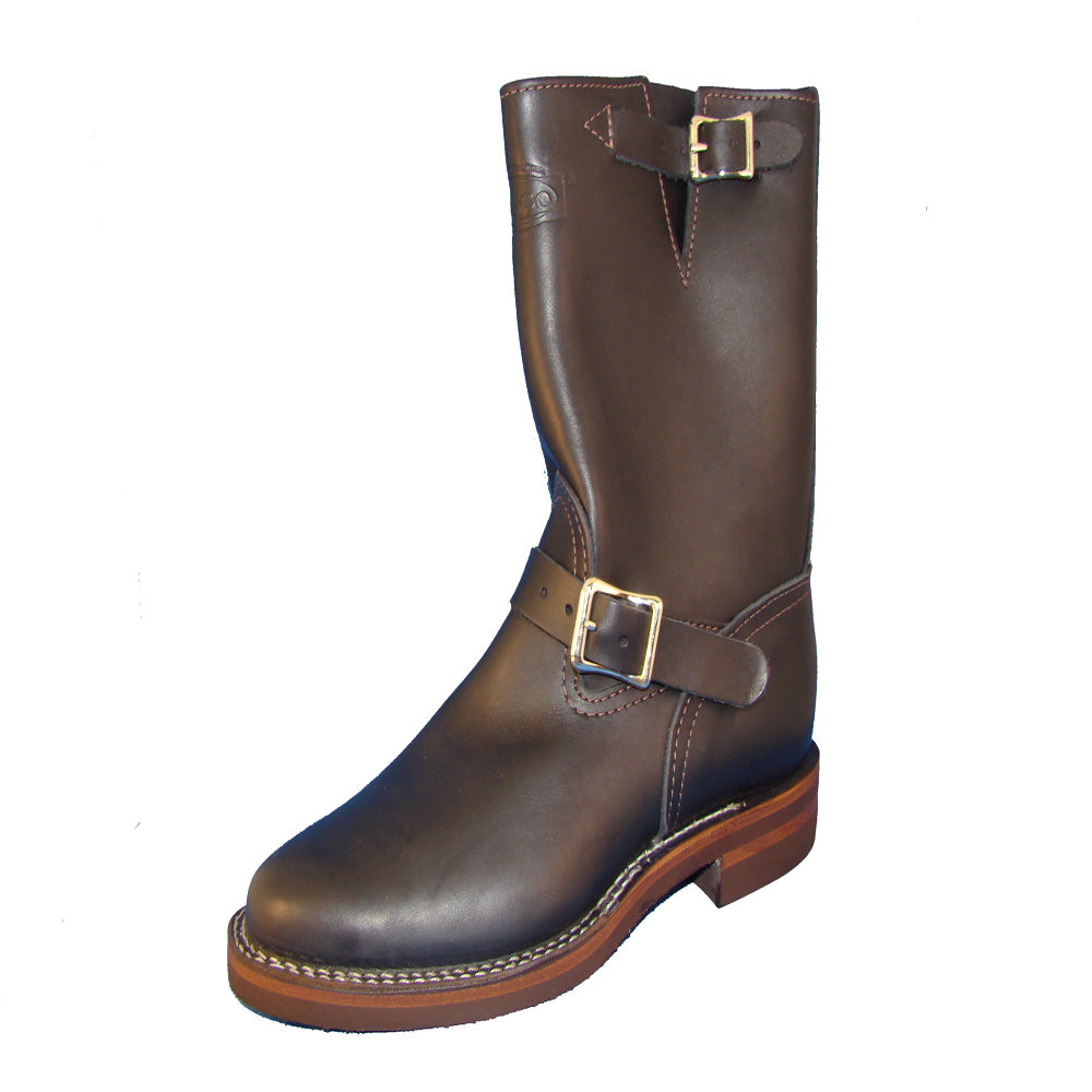 An application scenario or product detail of custom leather boots - Image 18