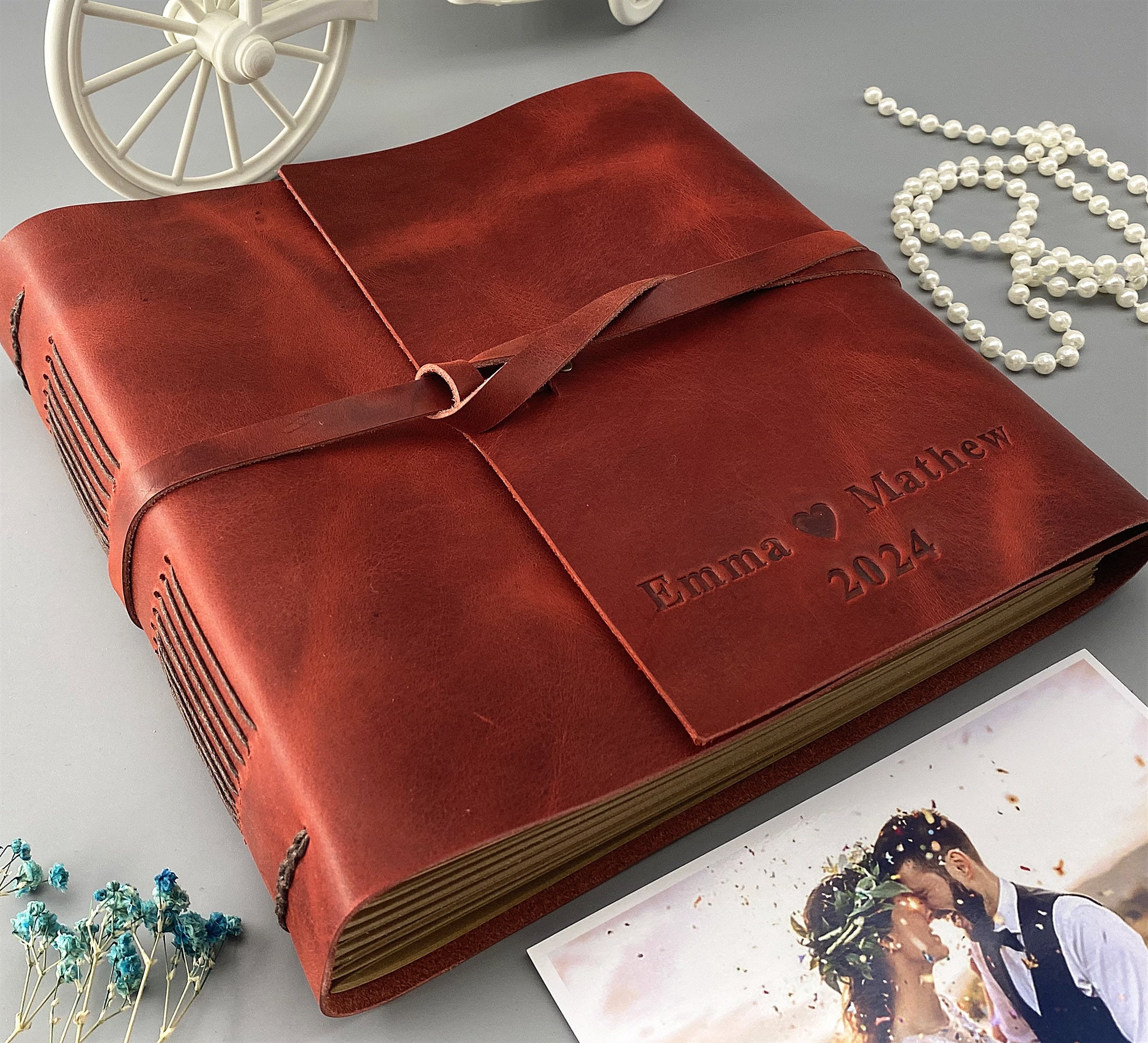 An application scenario or product detail of custom leather bound - Image 10