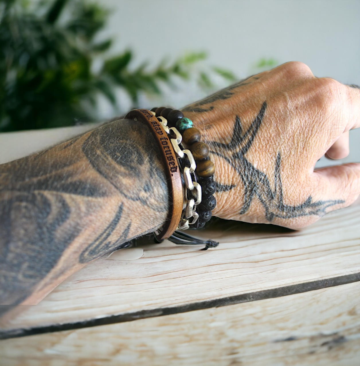 An application scenario or product detail of custom leather bracelets - Image 21
