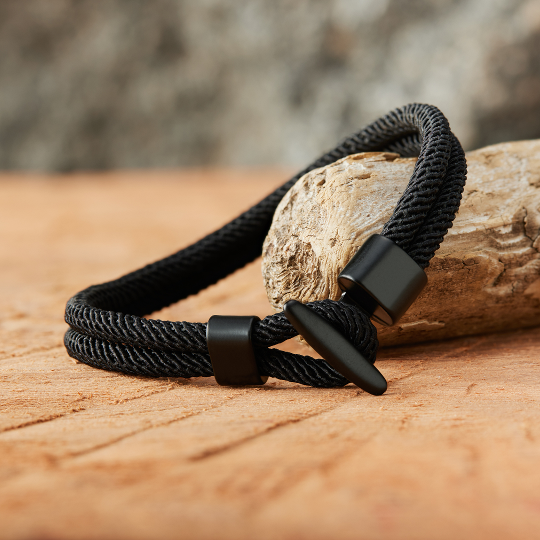 An application scenario or product detail of custom leather bracelets for him - Image 8