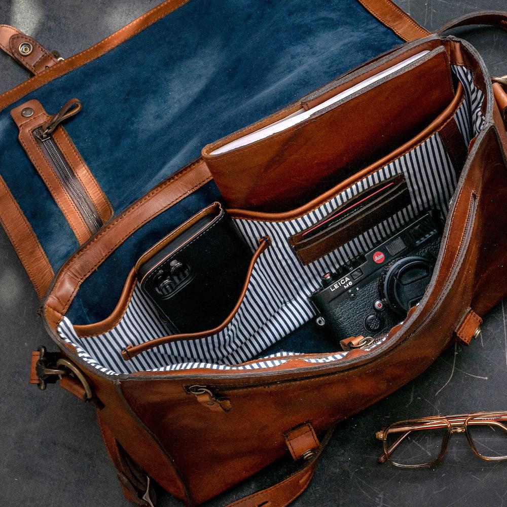 An application scenario or product detail of custom leather briefcase - Image 10