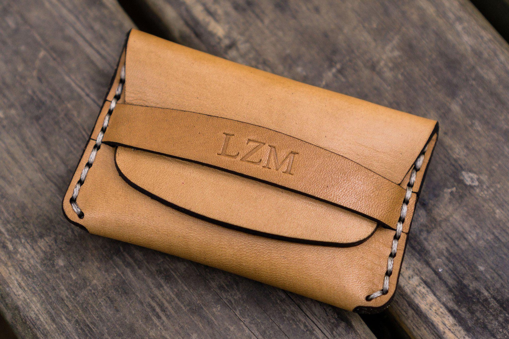 An application scenario or product detail of custom leather business card holder - Image 8