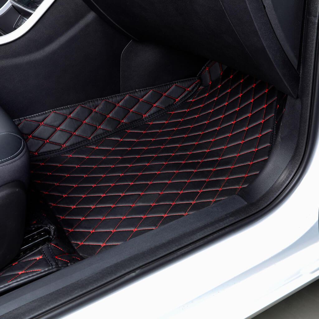An application scenario or product detail of custom leather car mats - Image 8