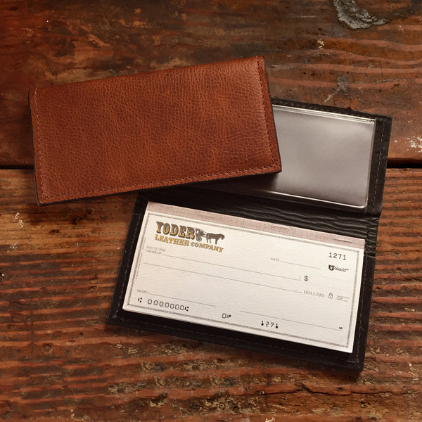 An application scenario or product detail of custom leather checkbook covers - Image 8