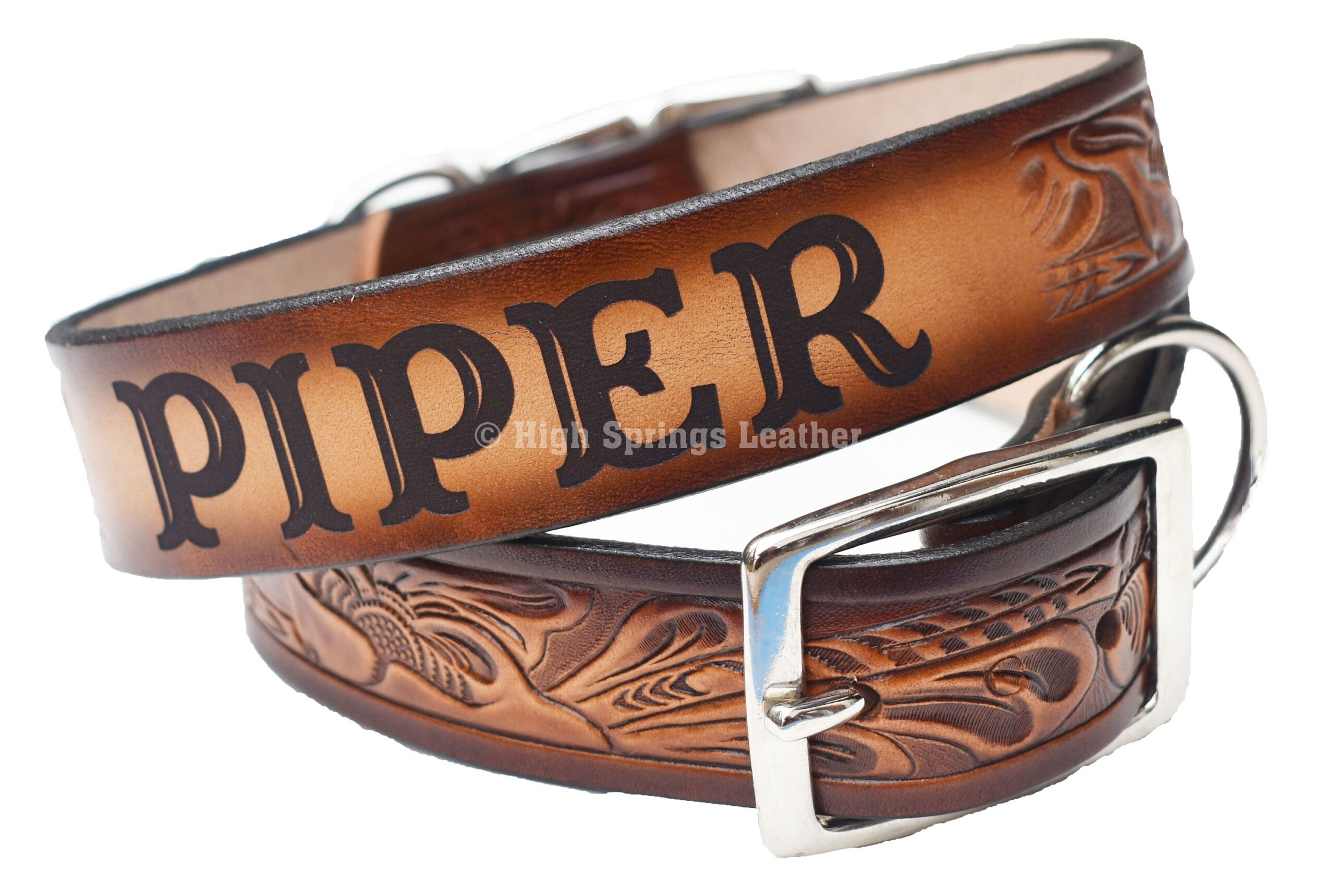 An application scenario or product detail of custom leather collars - Image 20