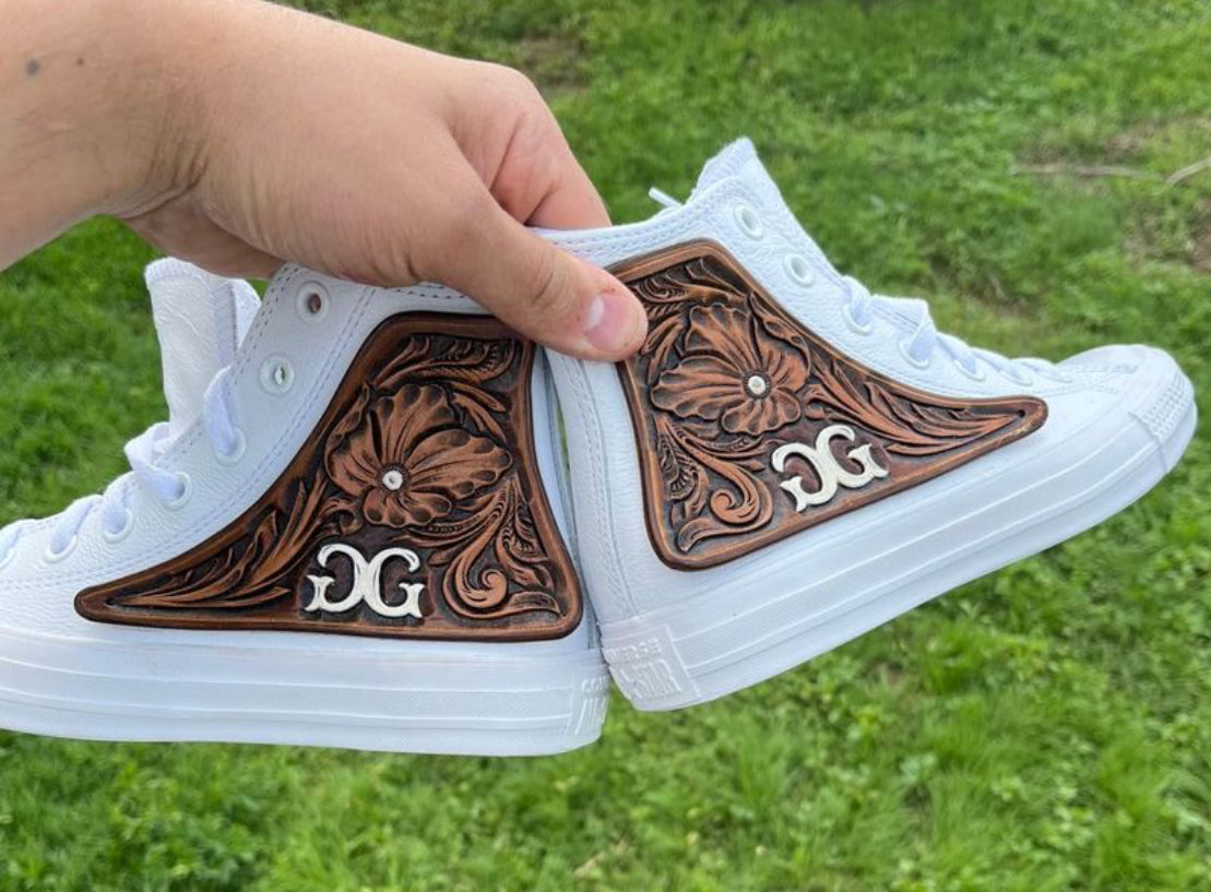 An application scenario or product detail of custom leather converse - Image 10
