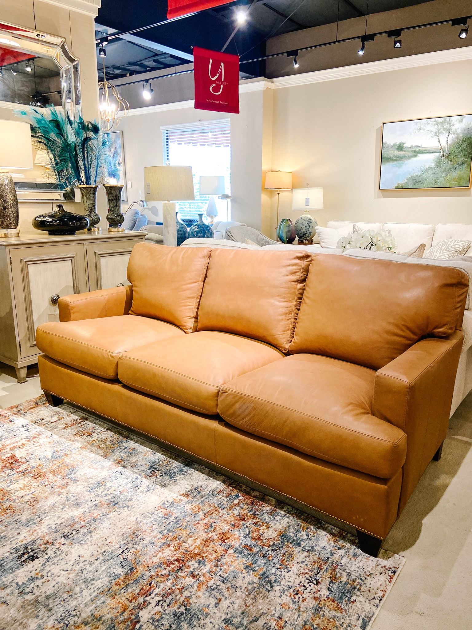 An application scenario or product detail of custom leather couch - Image 11