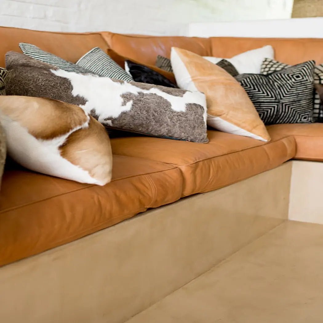 An application scenario or product detail of custom leather cushions - Image 7
