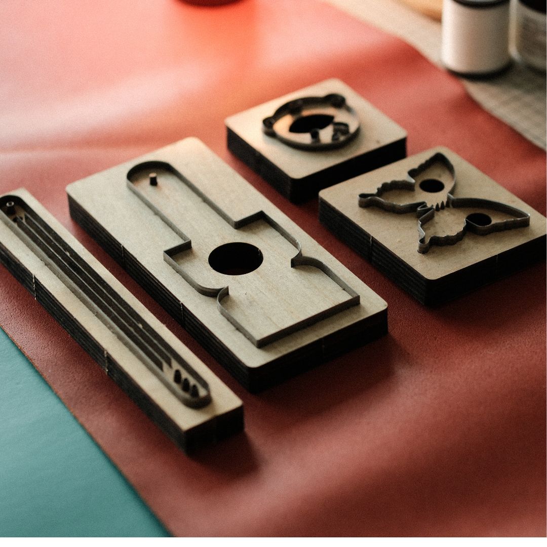 An application scenario or product detail of custom leather dies - Image 20