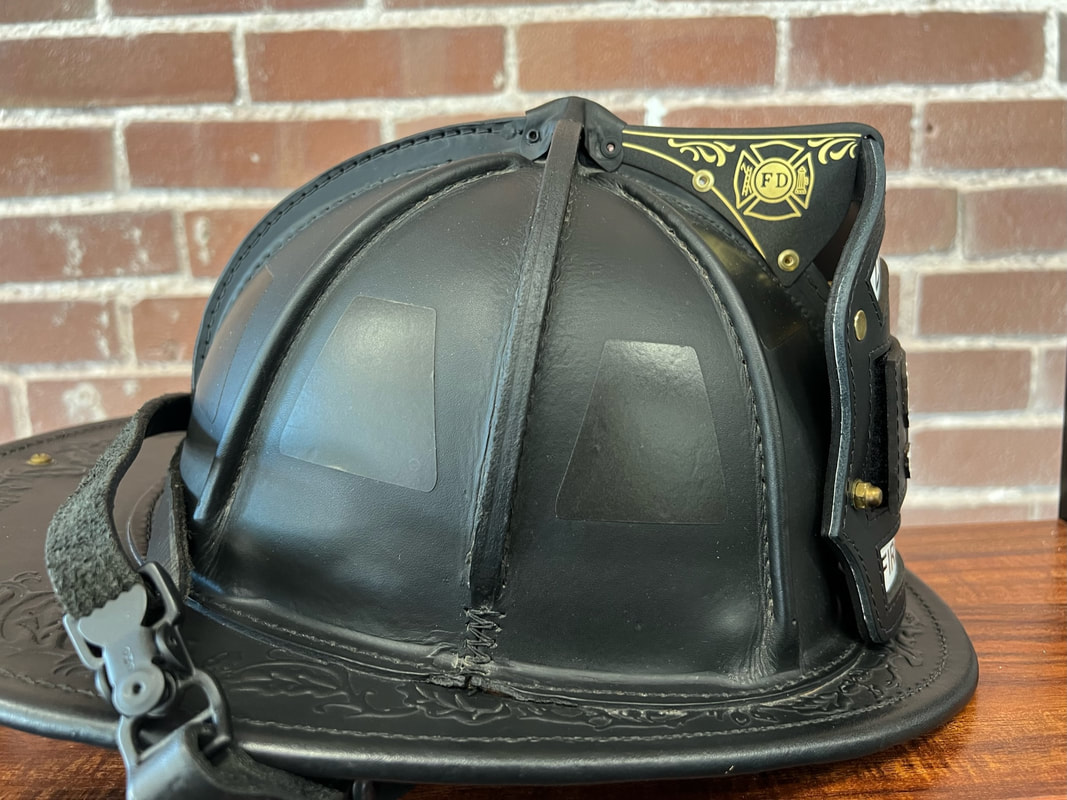 An application scenario or product detail of custom leather fire helmets - Image 20