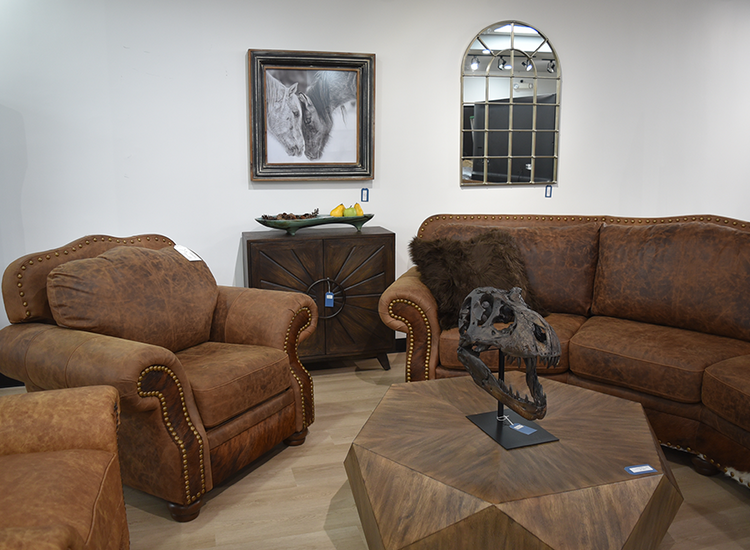 An application scenario or product detail of custom leather furniture - Image 12
