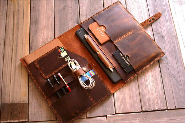 Featured image for the custom leather ipad case guide