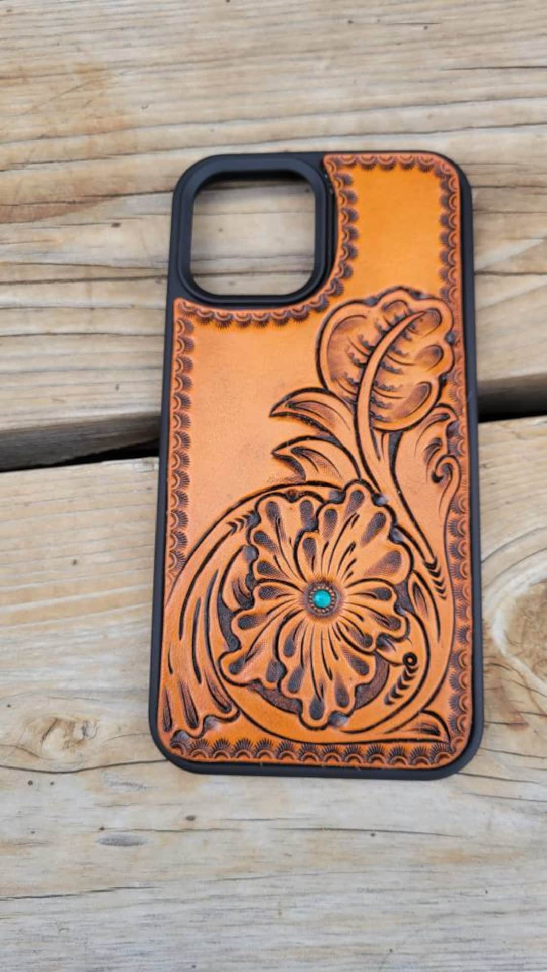 An application scenario or product detail of custom leather iphone case - Image 5