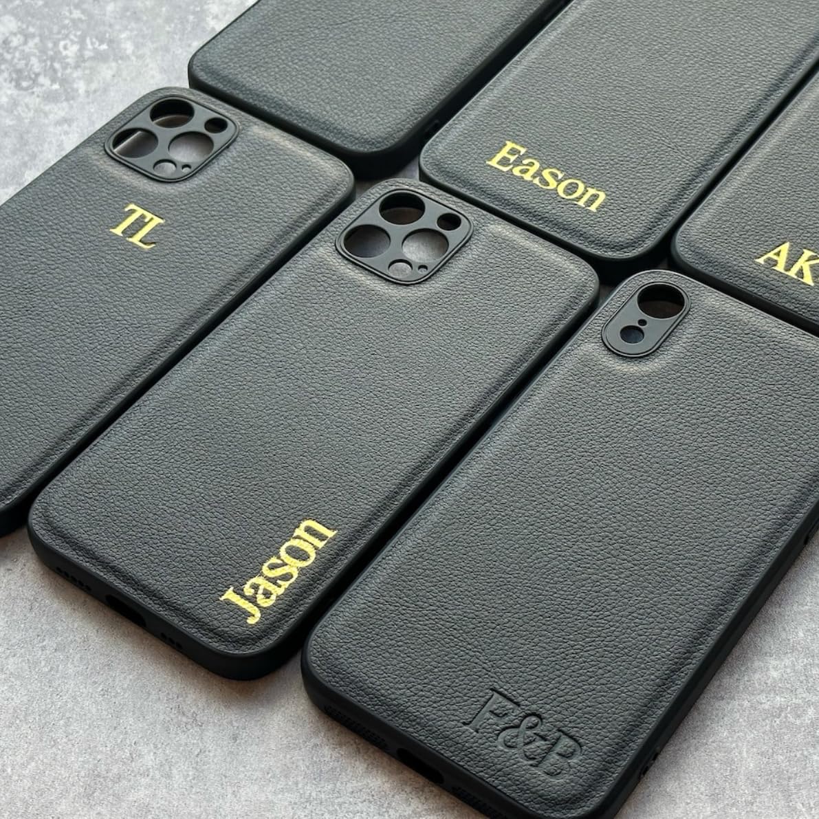 An application scenario or product detail of custom leather iphone case - Image 19