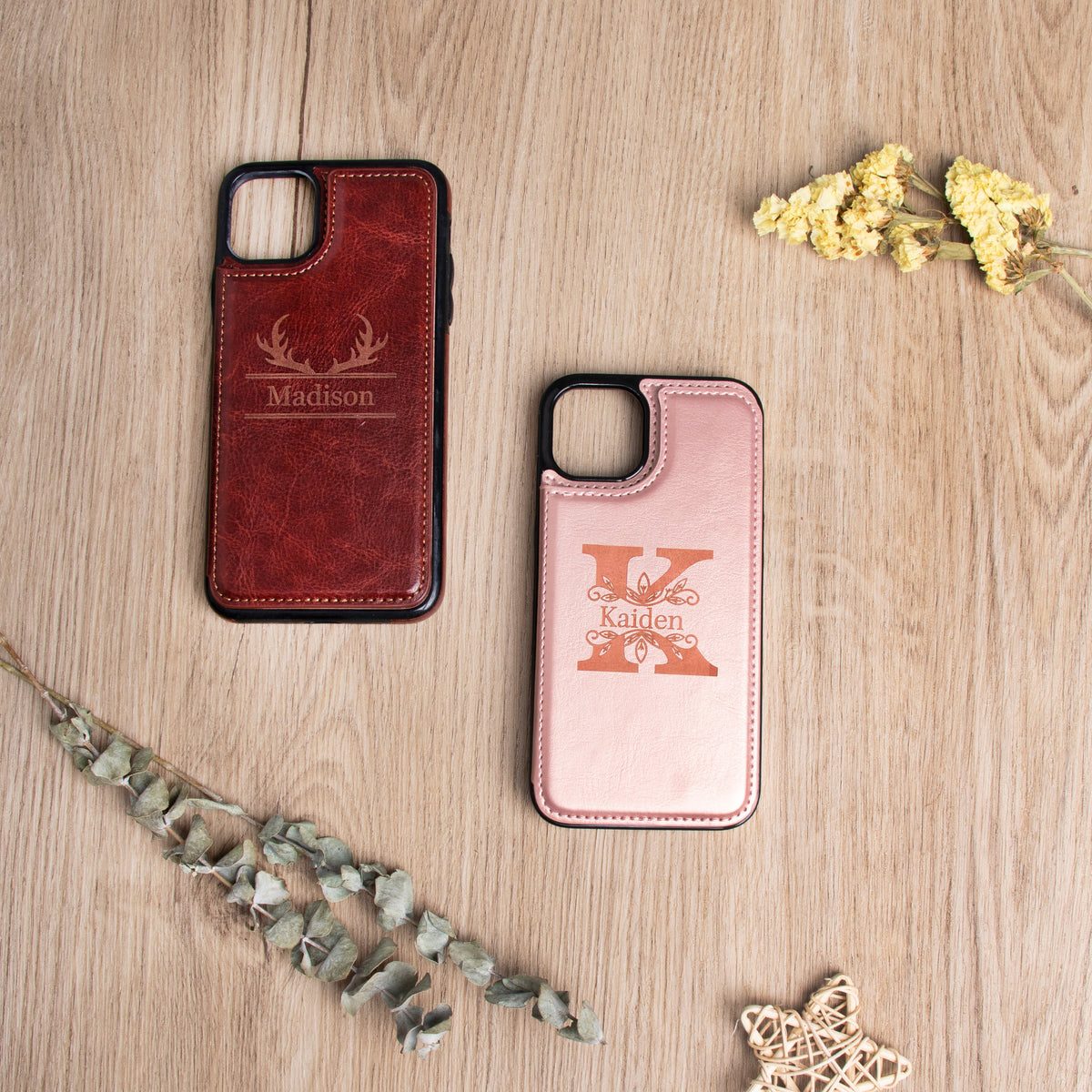 An application scenario or product detail of custom leather iphone case - Image 22