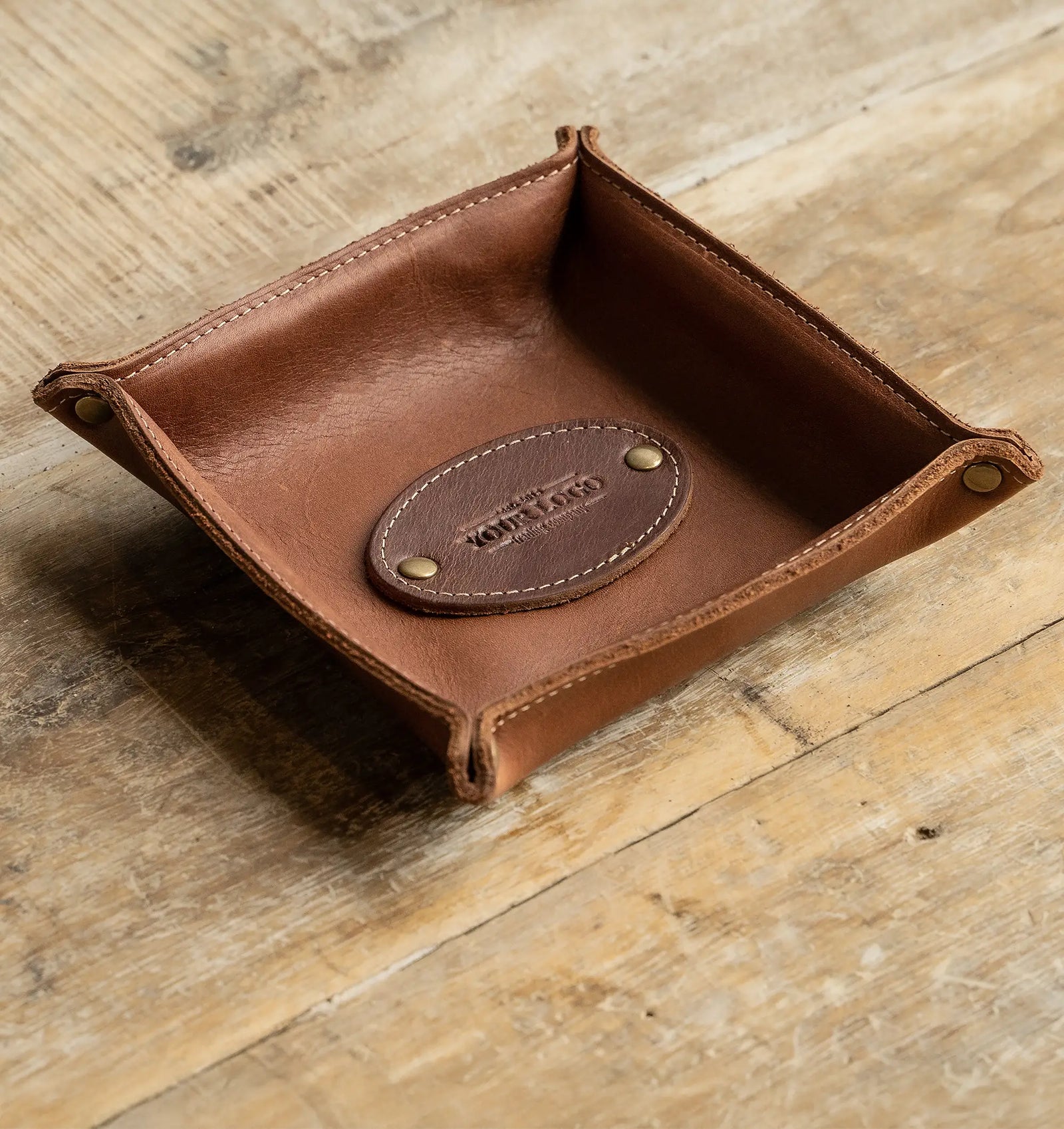An application scenario or product detail of custom leather items - Image 18