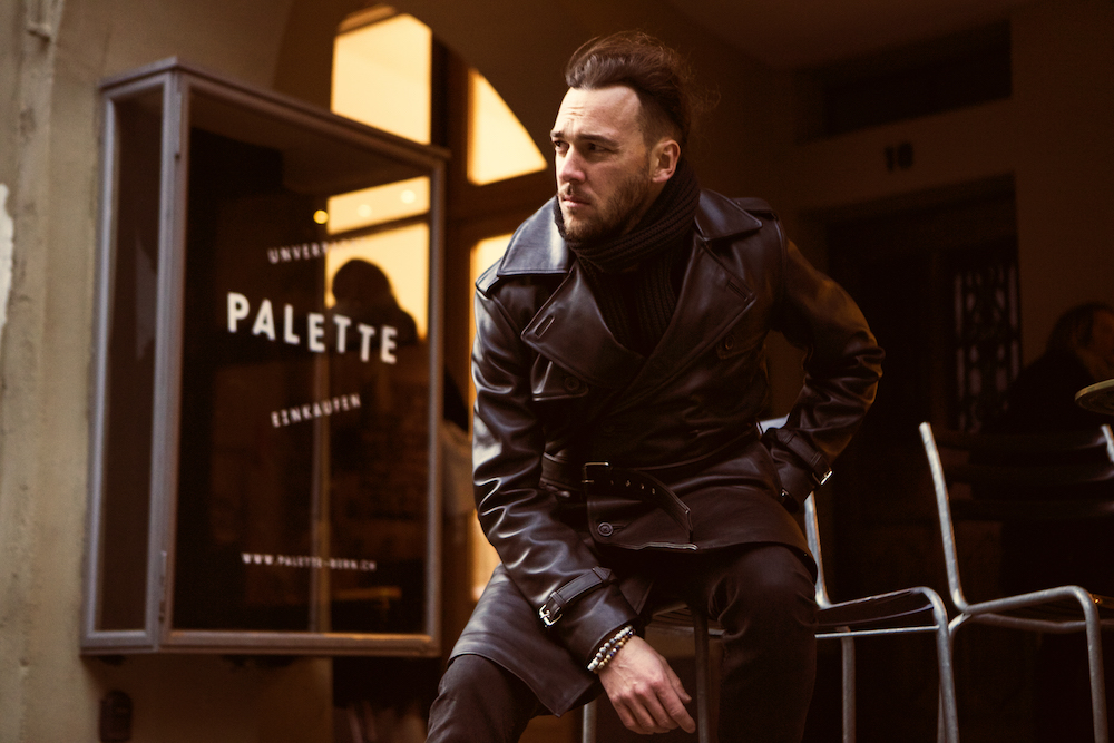 An application scenario or product detail of custom leather jacket maker - Image 18