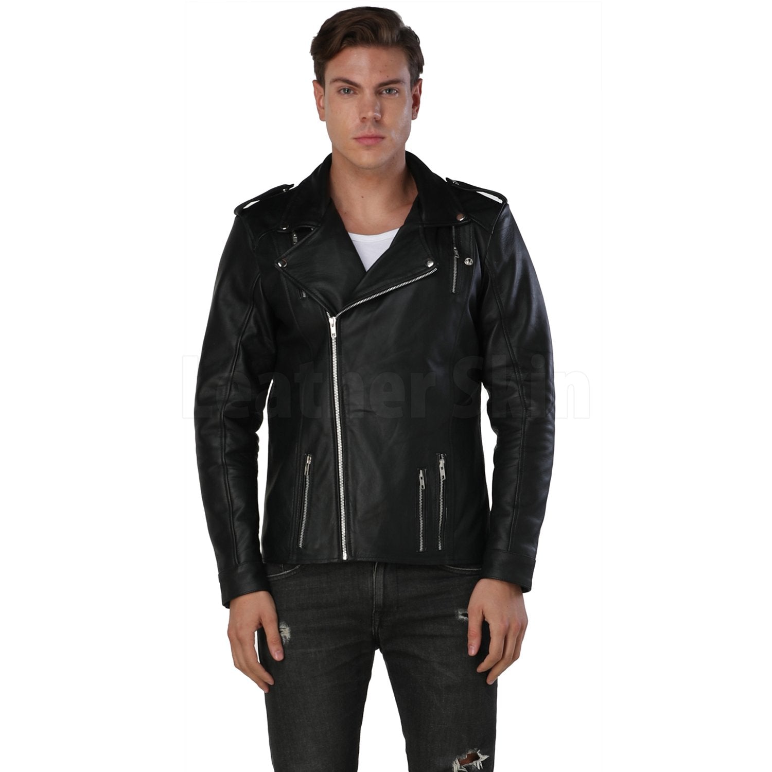 An application scenario or product detail of custom leather jacket mens - Image 5